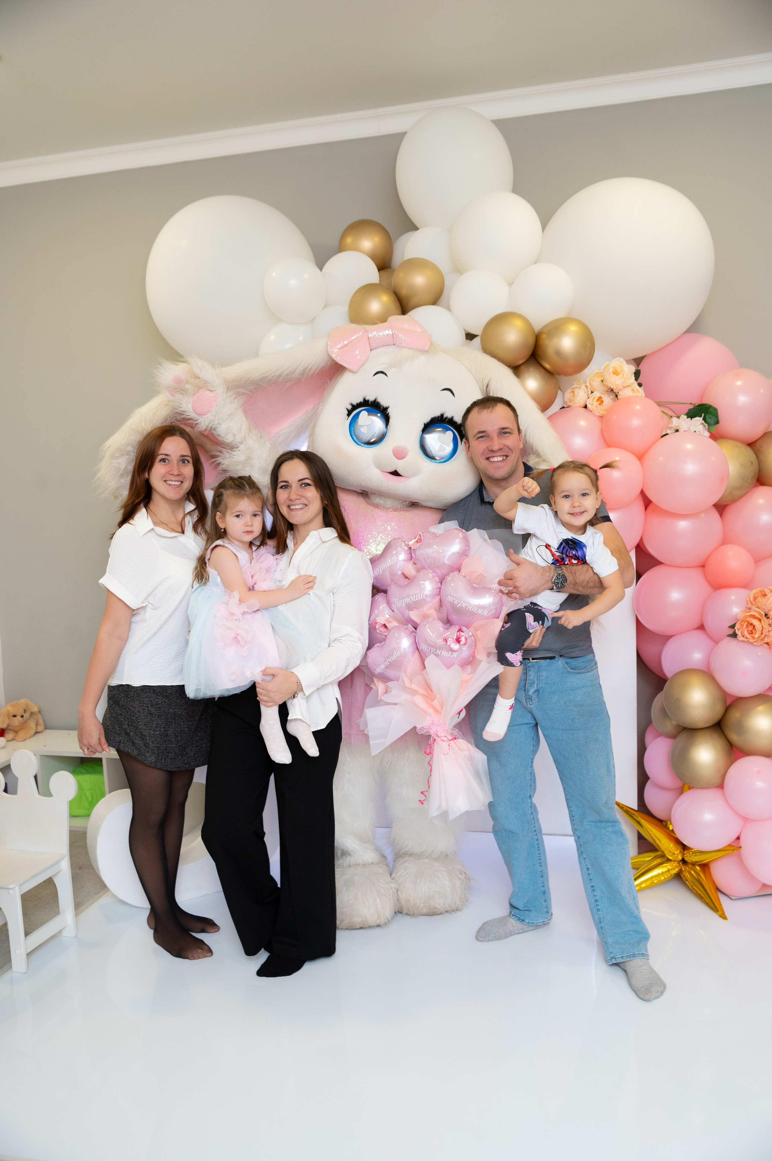 Детские праздники, дни рождения. Я Ольга Казанцева, фотографирую снимаю ваши киноистории и печатаю фото и цифровые портреты на холсте