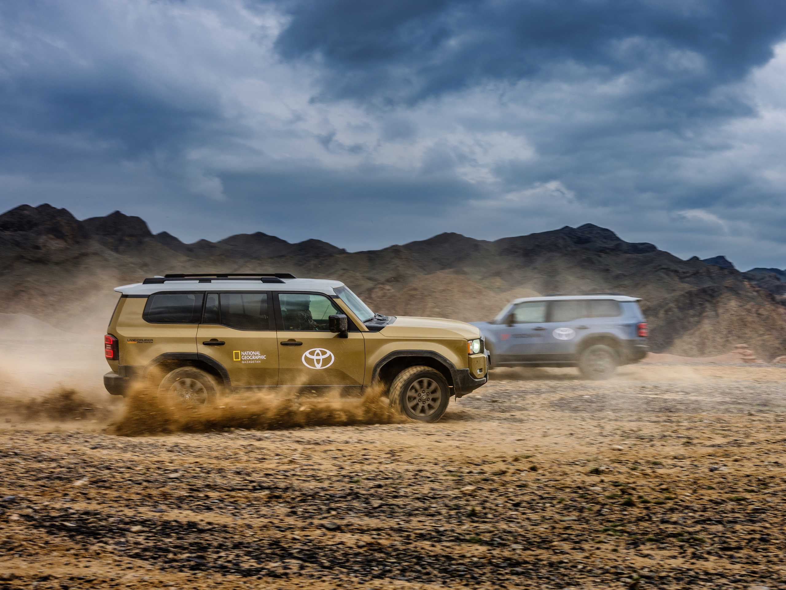 NatGeo Qaz x Toyota: осень в Алма-атинской области 2024. Свадебный и Студийный фотограф из Казахстана Артем Орлянский