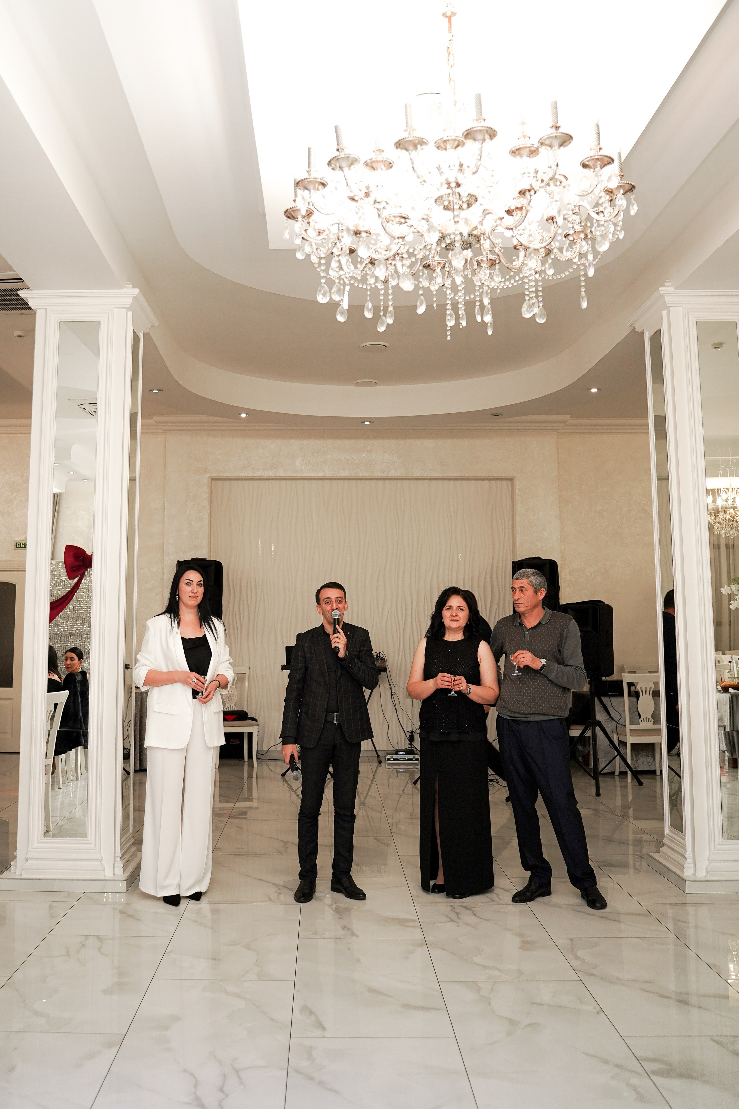 Сватовство. Свадебный фотограф в Ростове-на-Дону. Таинство Крещения и Венчания, семейные фотосессии. Алёна Чёботова