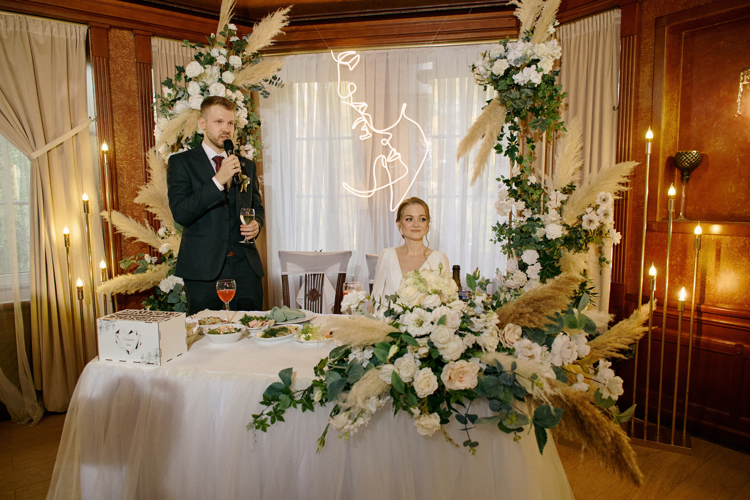 Свадебная фотосъемка в Москве | Волшебные кадры вашего идеального дня. Контентный и репортажный фотограф Виталий Кулешов | Москва