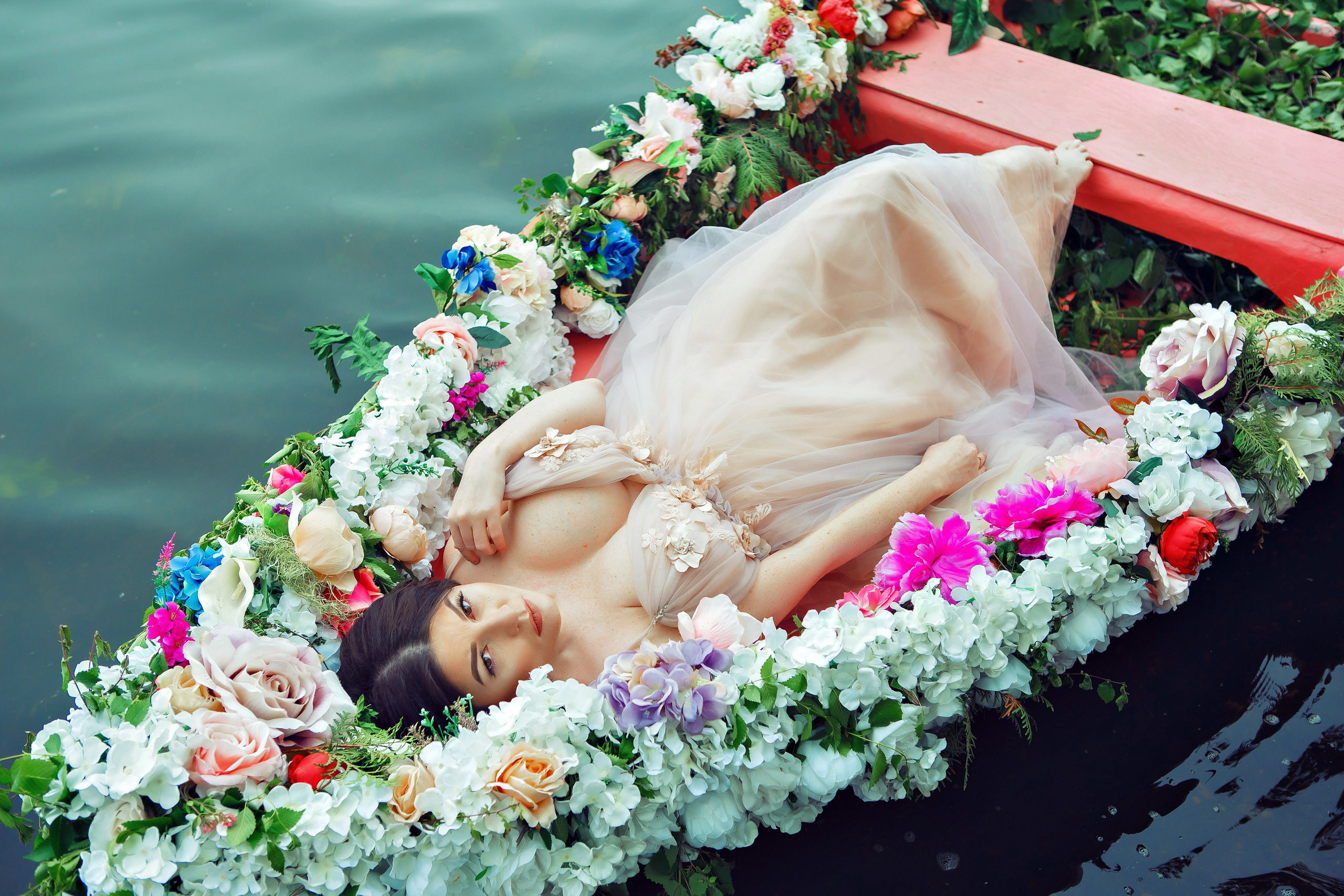 Цветочная Лодка. Свадебный и портретный Фотограф в Липецке Дмитрий Котюков