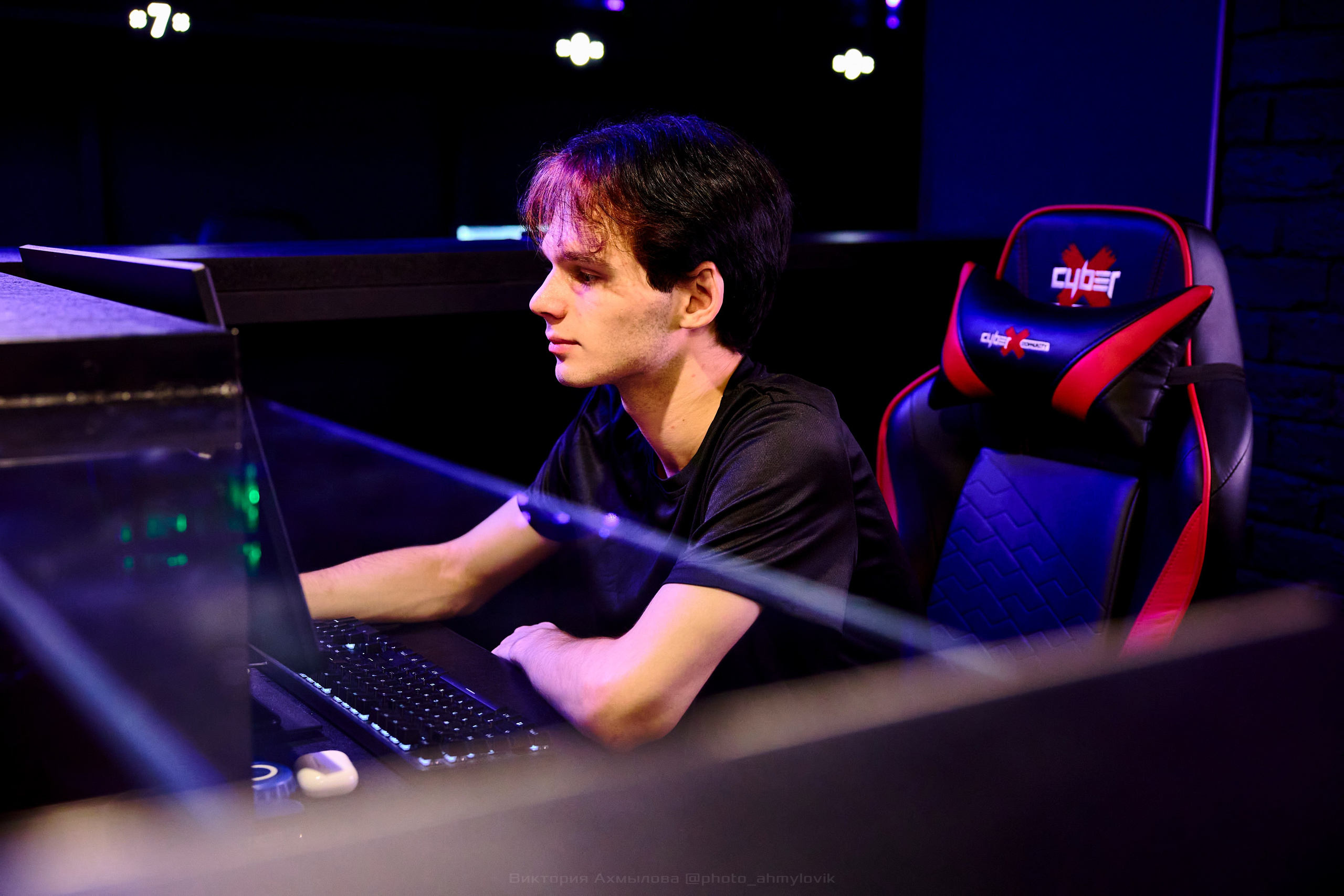 Cyber X. Виктория Ахмылова. Фотограф в Москве