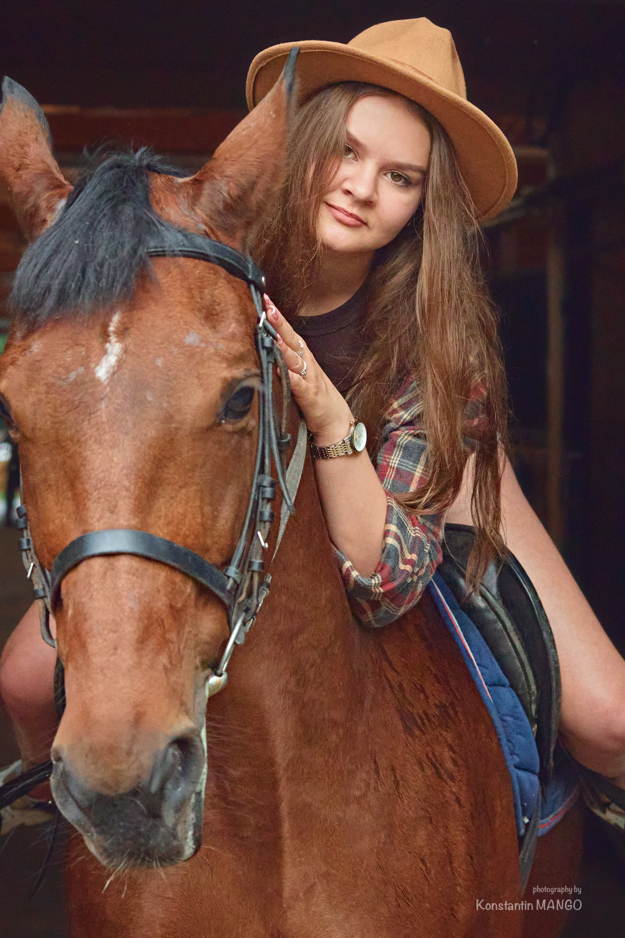 Фотопрогулка для Виктории и Полины на лошадях. Фотограф в Рязани. Свадьба, семейное фото, портрет. Константин Манго