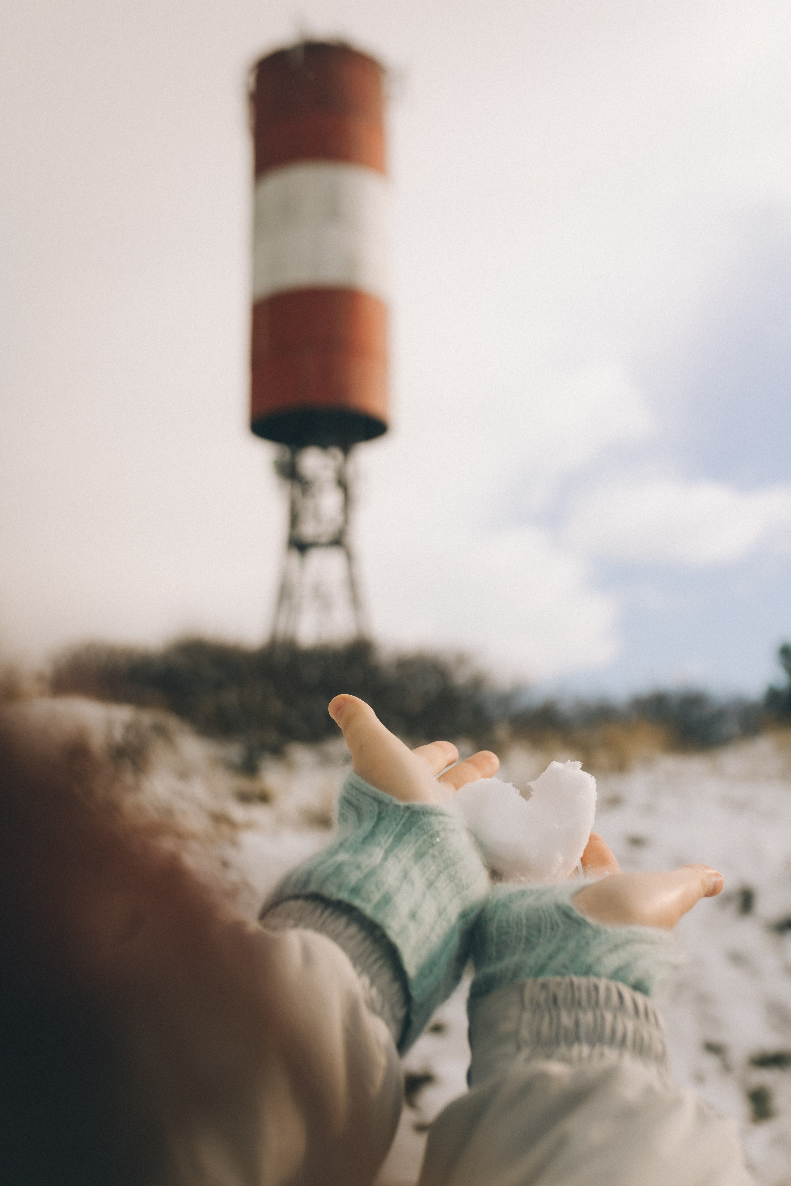 Маша и зима на Балтике. Фотограф Зеленоградск Красильникова Елена