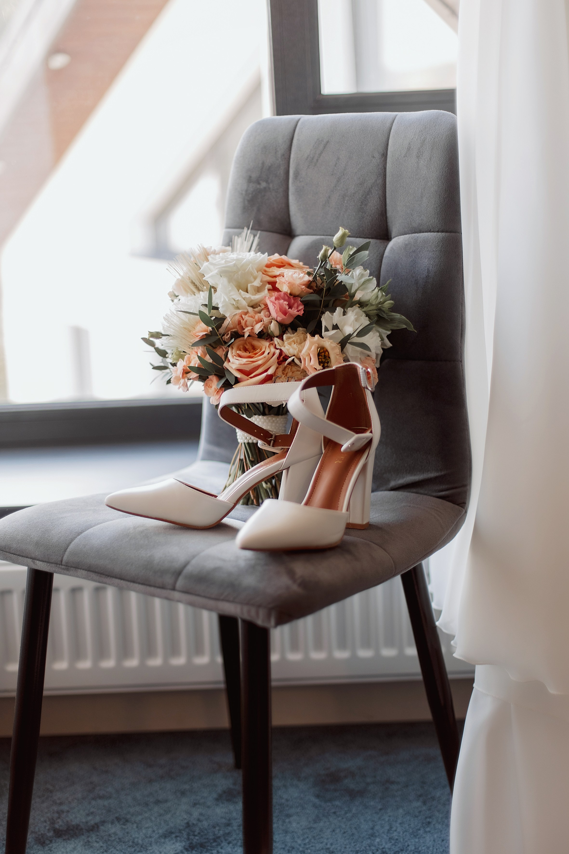 1. Фотограф Яна Яркая