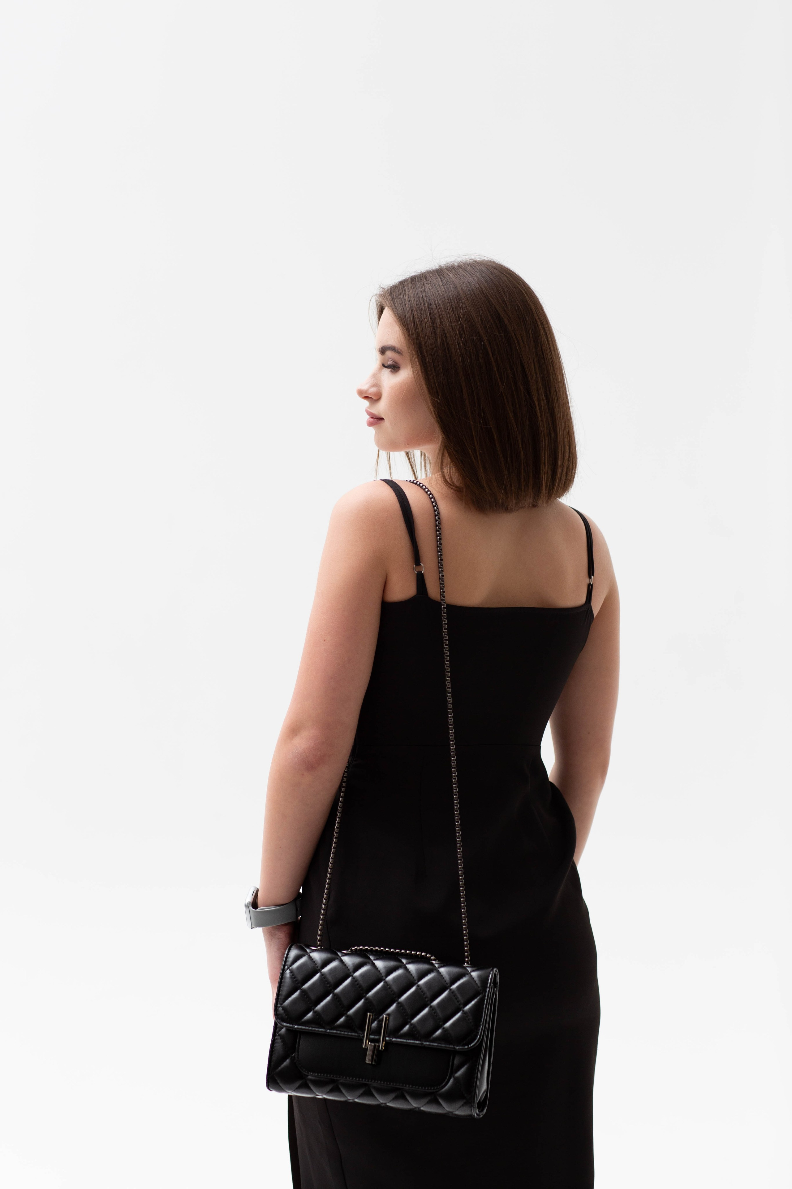 Контент съёмки одежды. Фотограф и видеограф Иркутск, семейная фотосессия, фото для аватарки