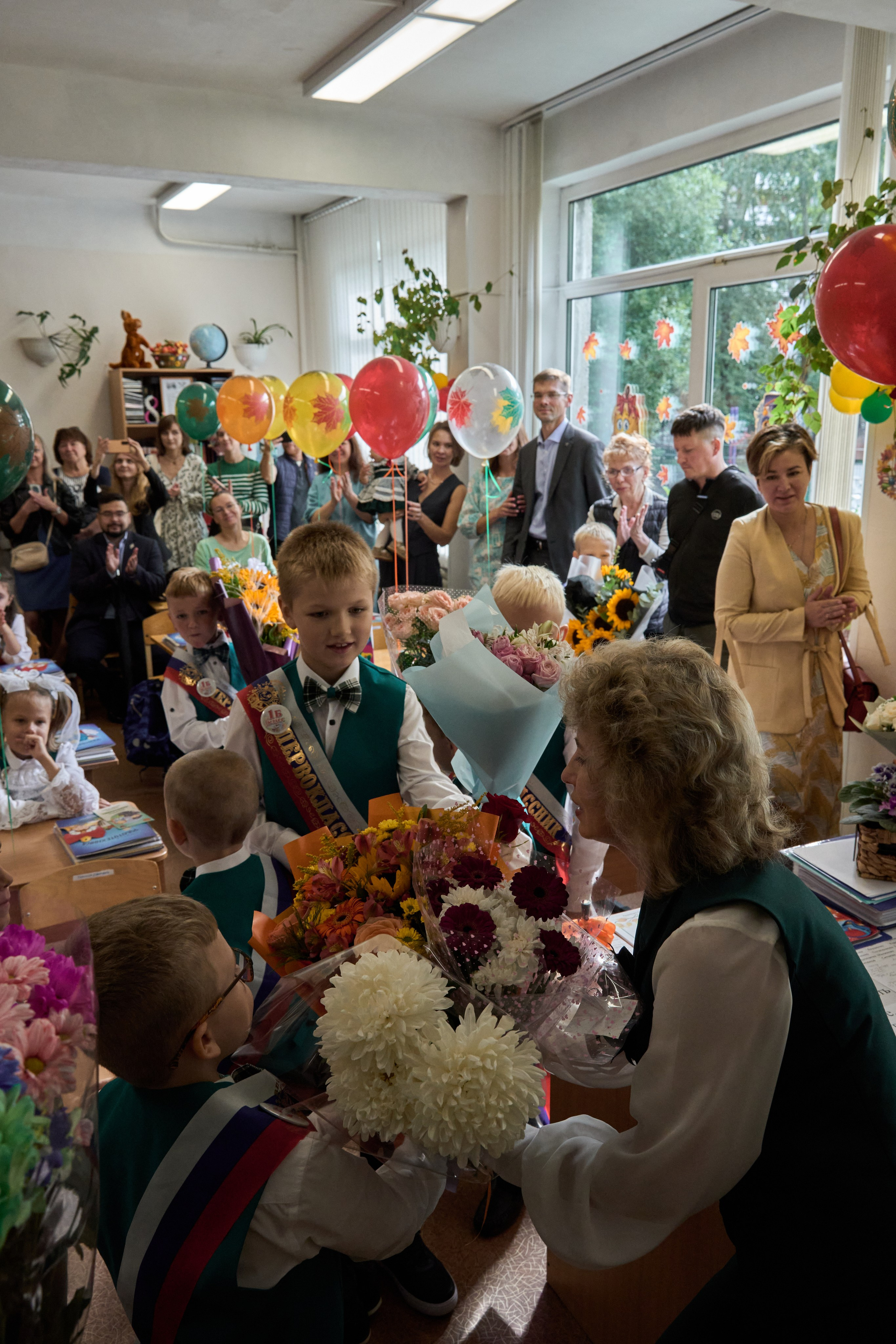 Школьная линейка. 1«Б». Фотограф в Санкт-Петербурге Настя Атом