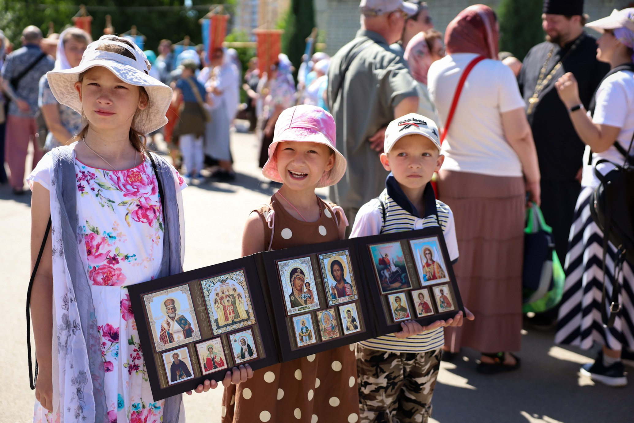 Многодневный крестный ход в Вавилов Дол. Саратовское Северо-Западное благочиние
