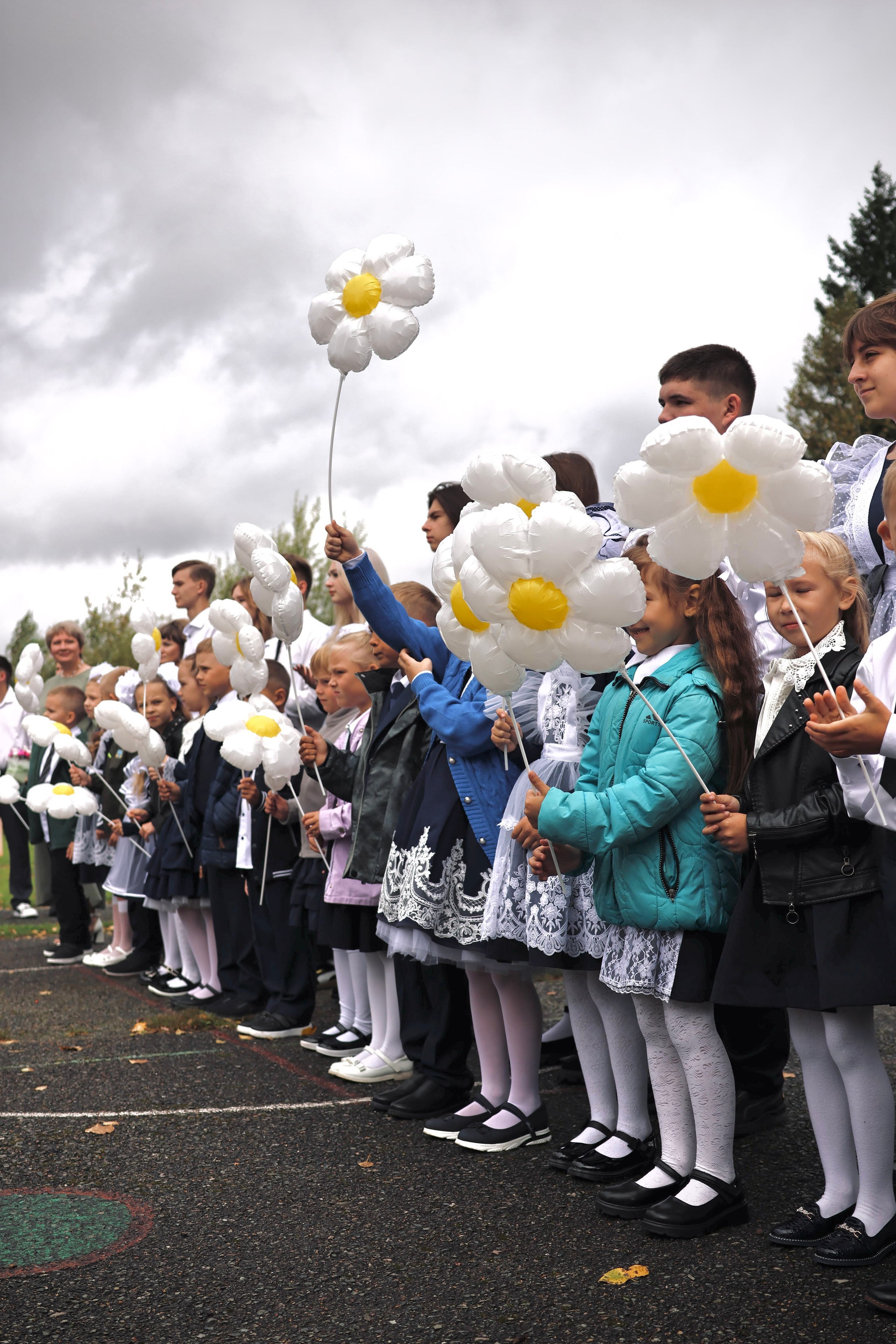 1 сентября. Родная школа. Фотограф портретист в Санкт Петербурге Дроздова Алла