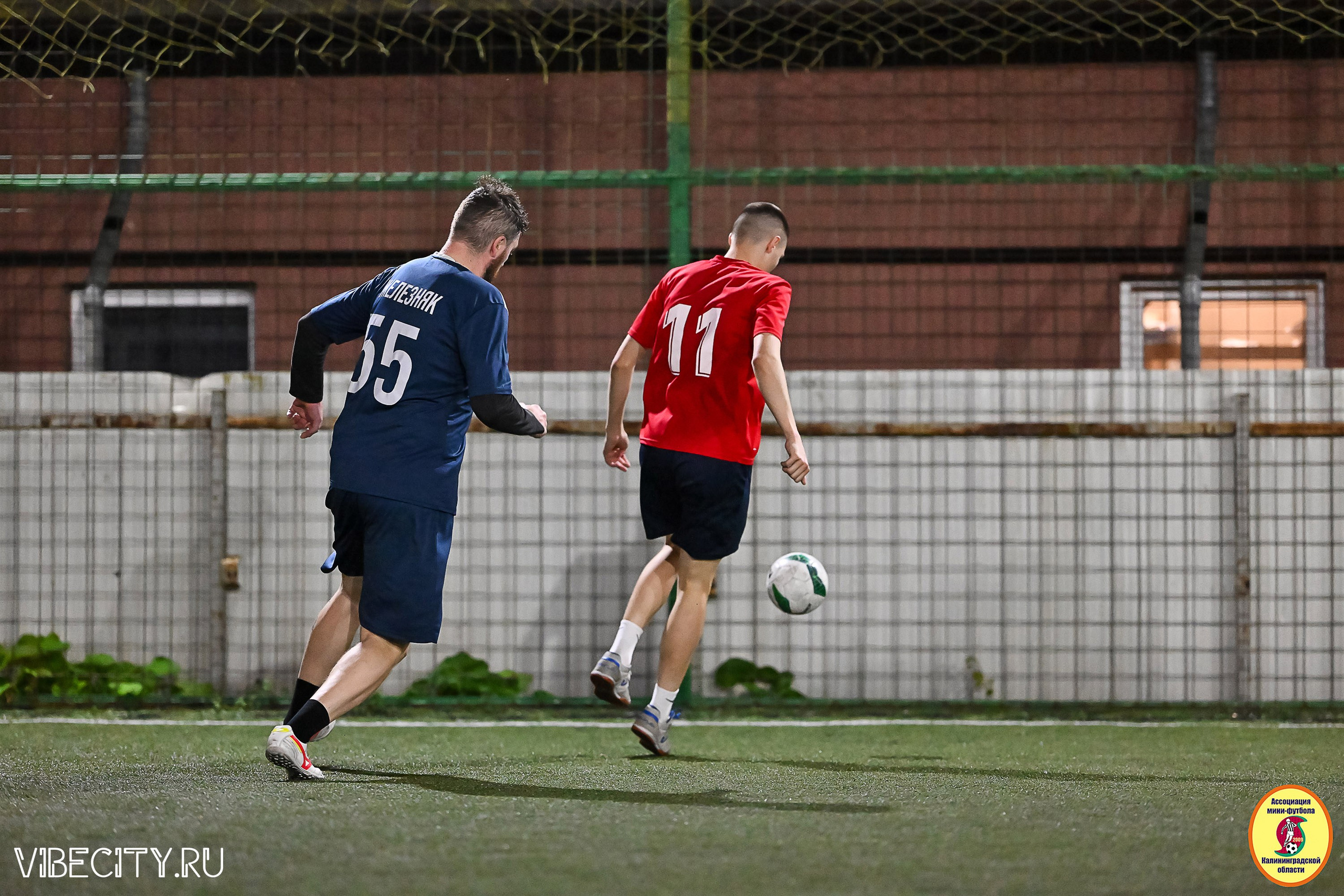 ФИНАЛЬНЫЕ ИГРЫ КУБКА МИНИ-ФУТБОЛЬНОЙ ЛИГИ И КУБКА КОРПОРАТИВНОЙ МФЛ 2025. VIBECITY.RU Вайб Сити Ру Фоторепортажи Фотоотчеты Калининград