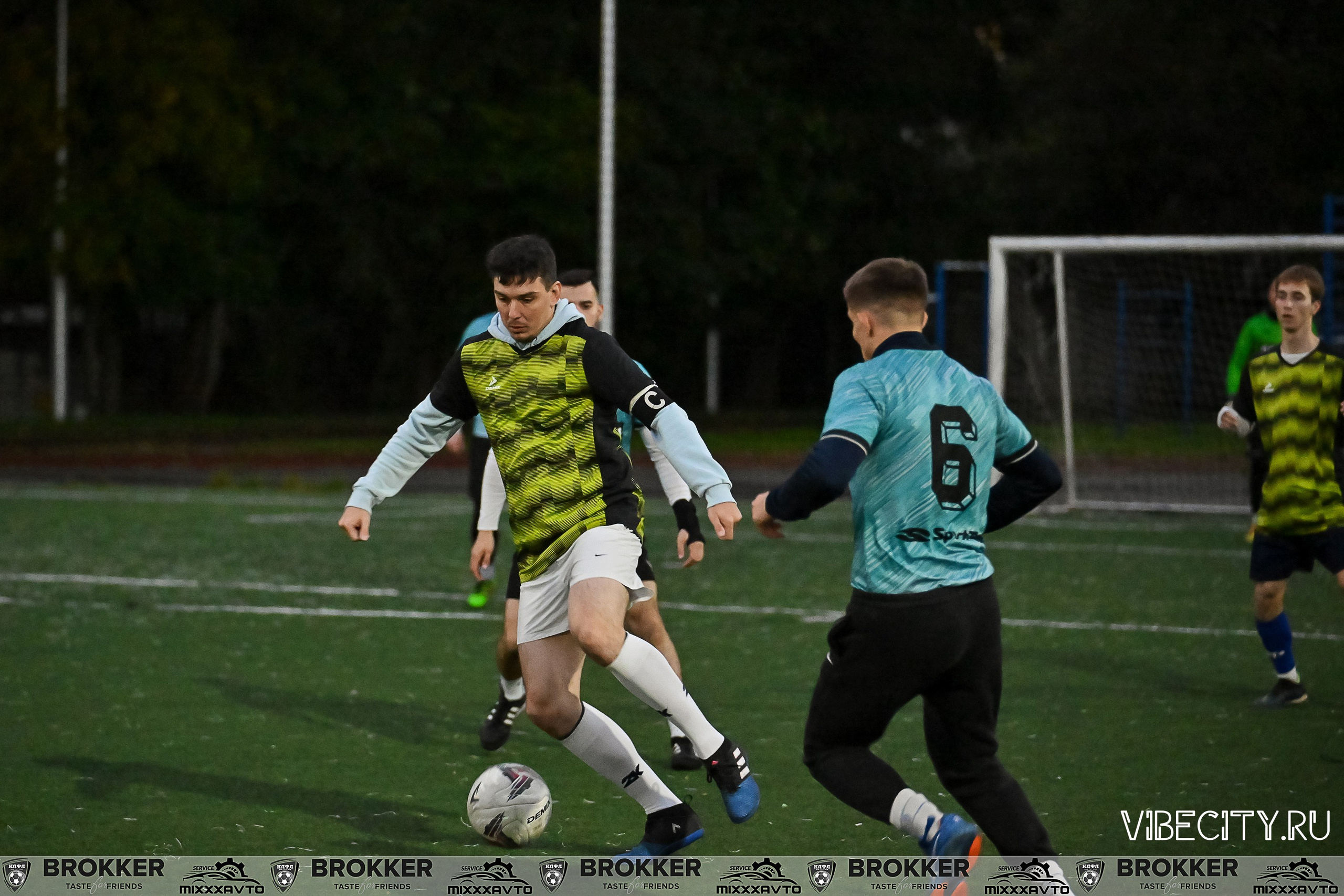 Калининградская Любительская Футбольная Лига. VIBECITY.RU Вайб Сити Ру Фоторепортажи Фотоотчеты Калининград