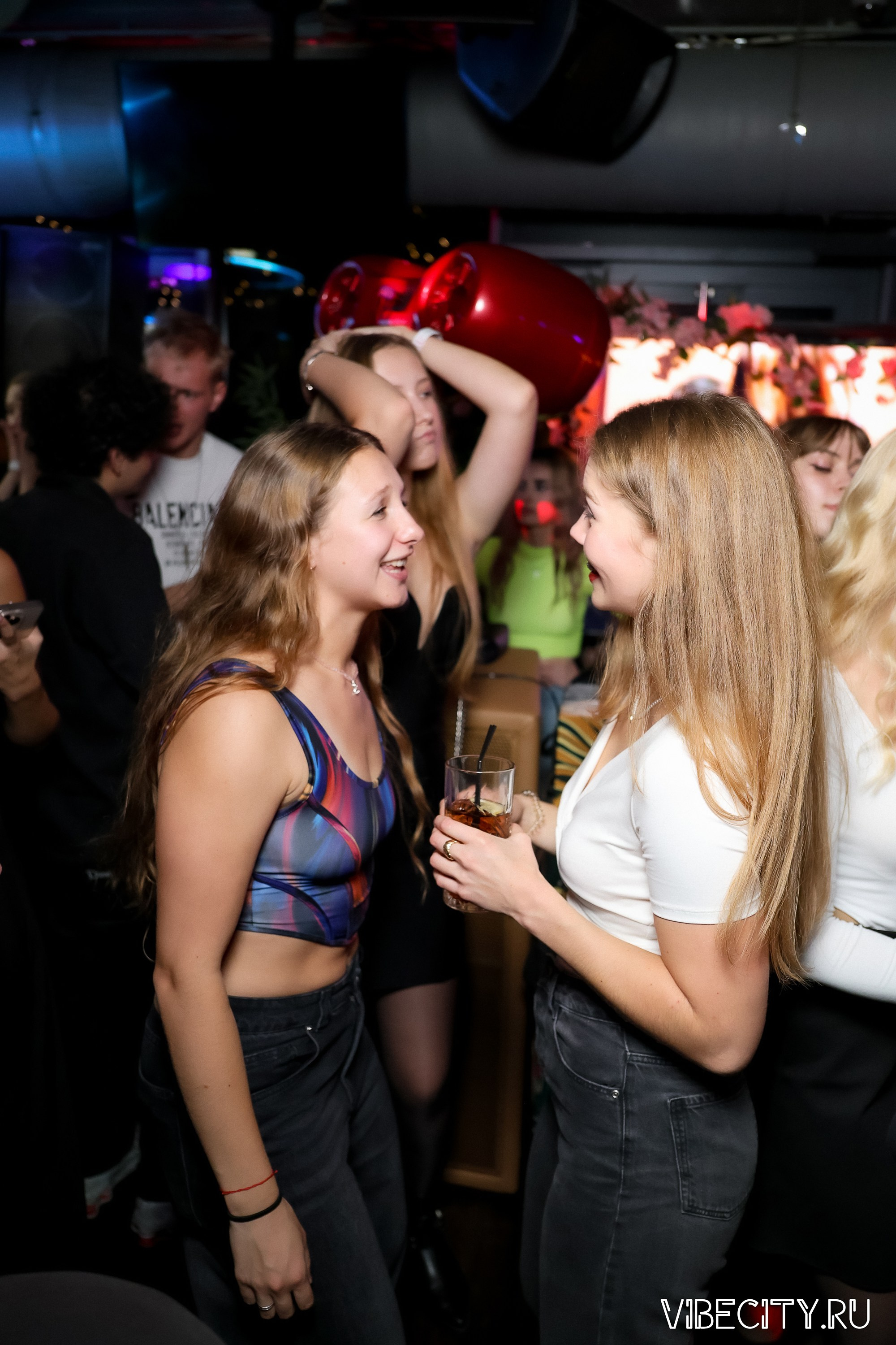 DOUBLE U. VIBECITY.RU Вайб Сити Ру Фоторепортажи Фотоотчеты Калининград