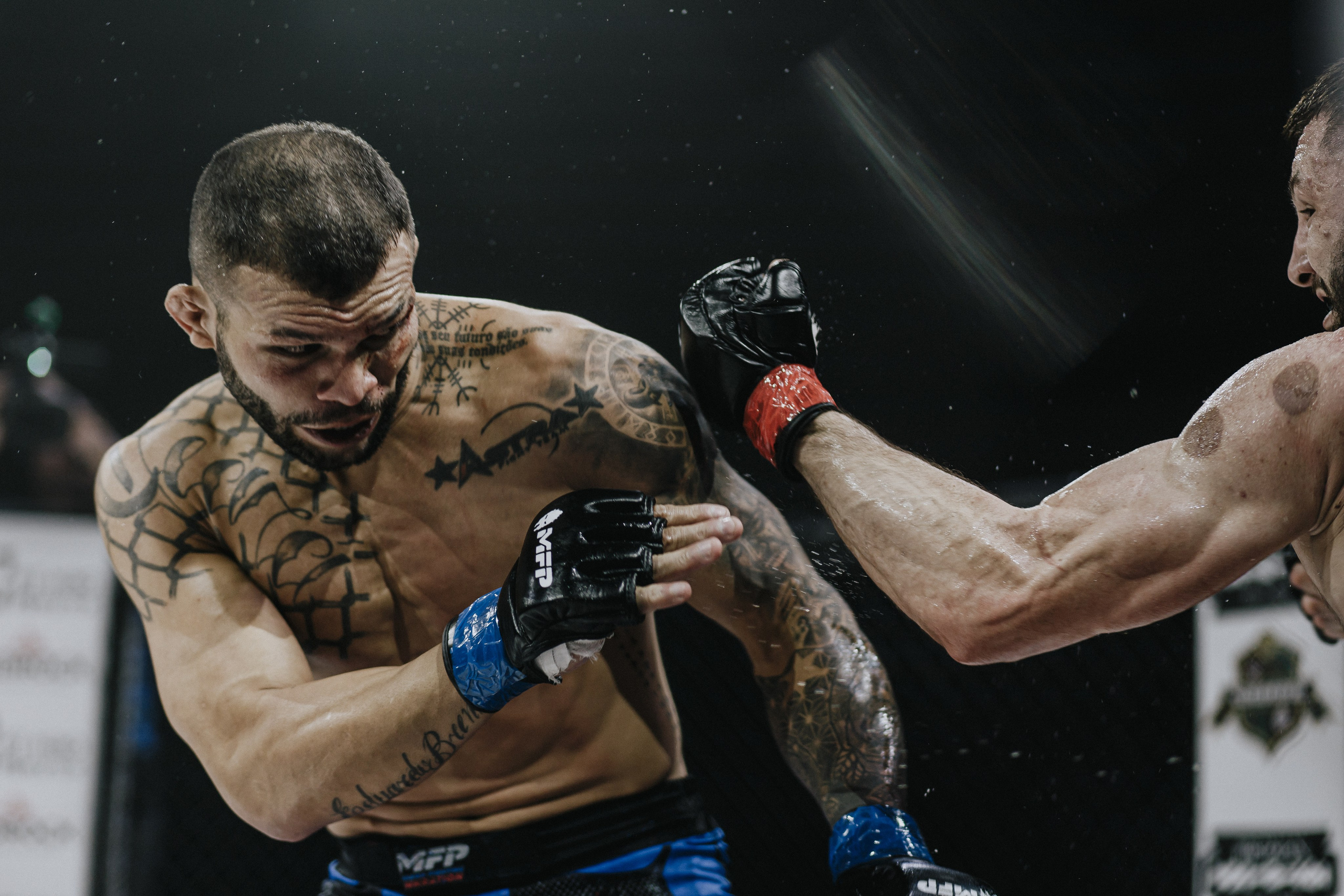 MFP246 МАКСИМ БУТОРИН VS МАРСИО БРЕНО. Фотограф Иркутск Антипин Сергей