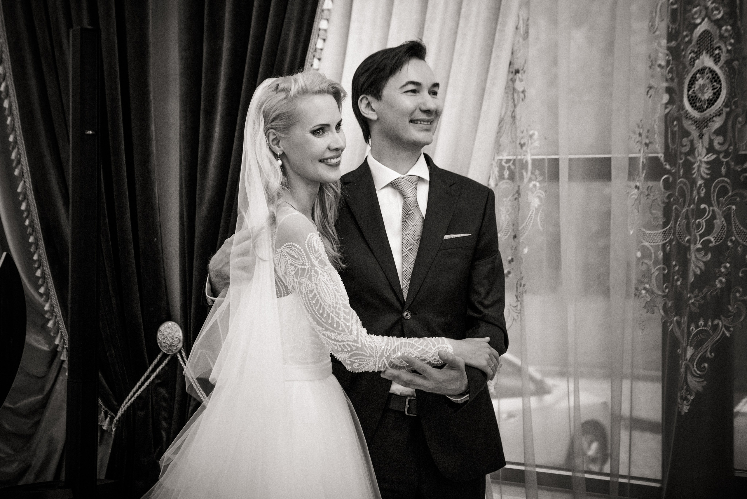 Свадебная фотосессия на ВДНХ. Свадебный и семейный фотограф в Москве и Подмосковье Лариса Козлова