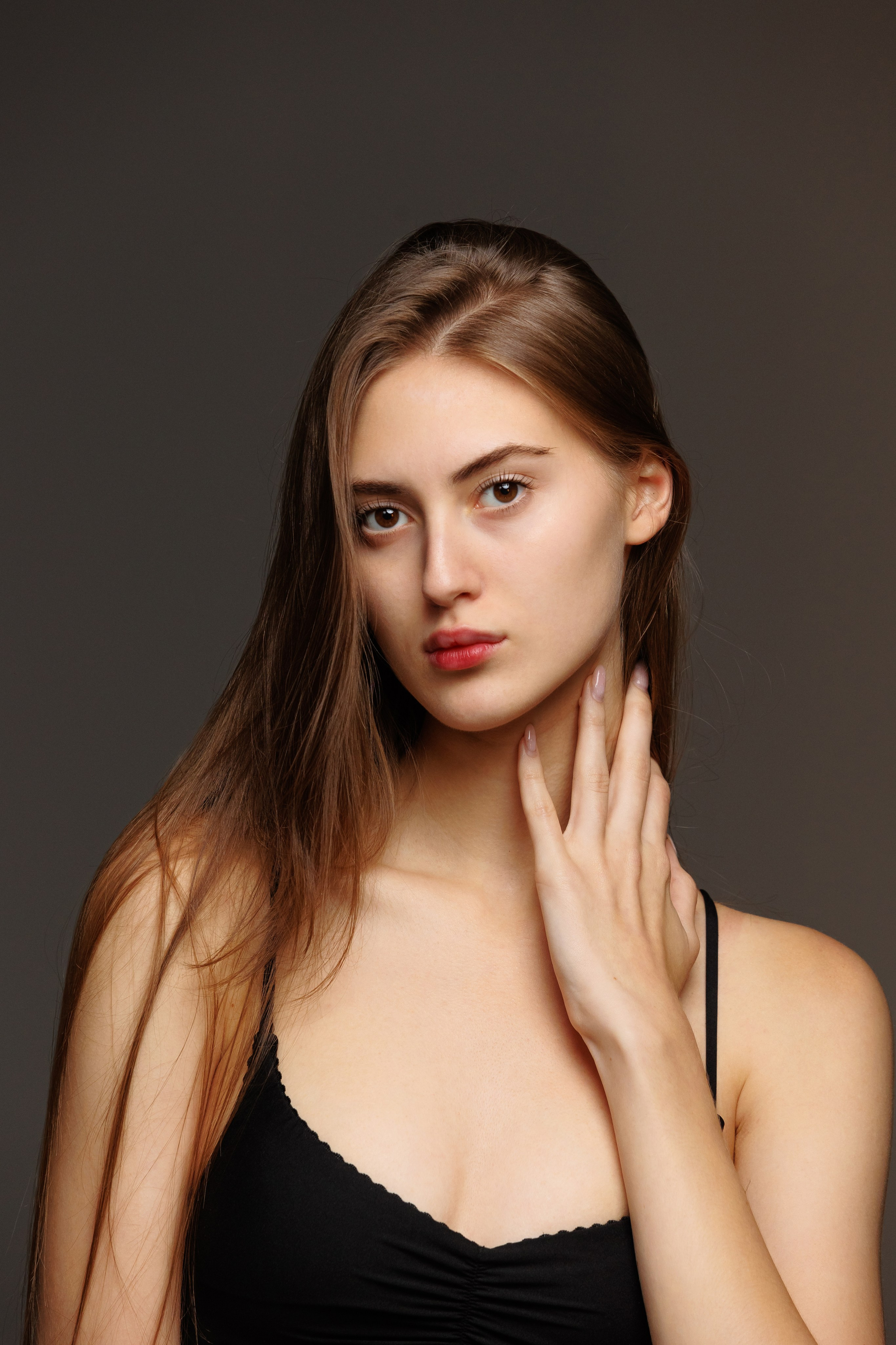 Fashion Photoshoot in Dubai — Professional Studio Photography. Evgen Yatsenko — Photographer in Dubai