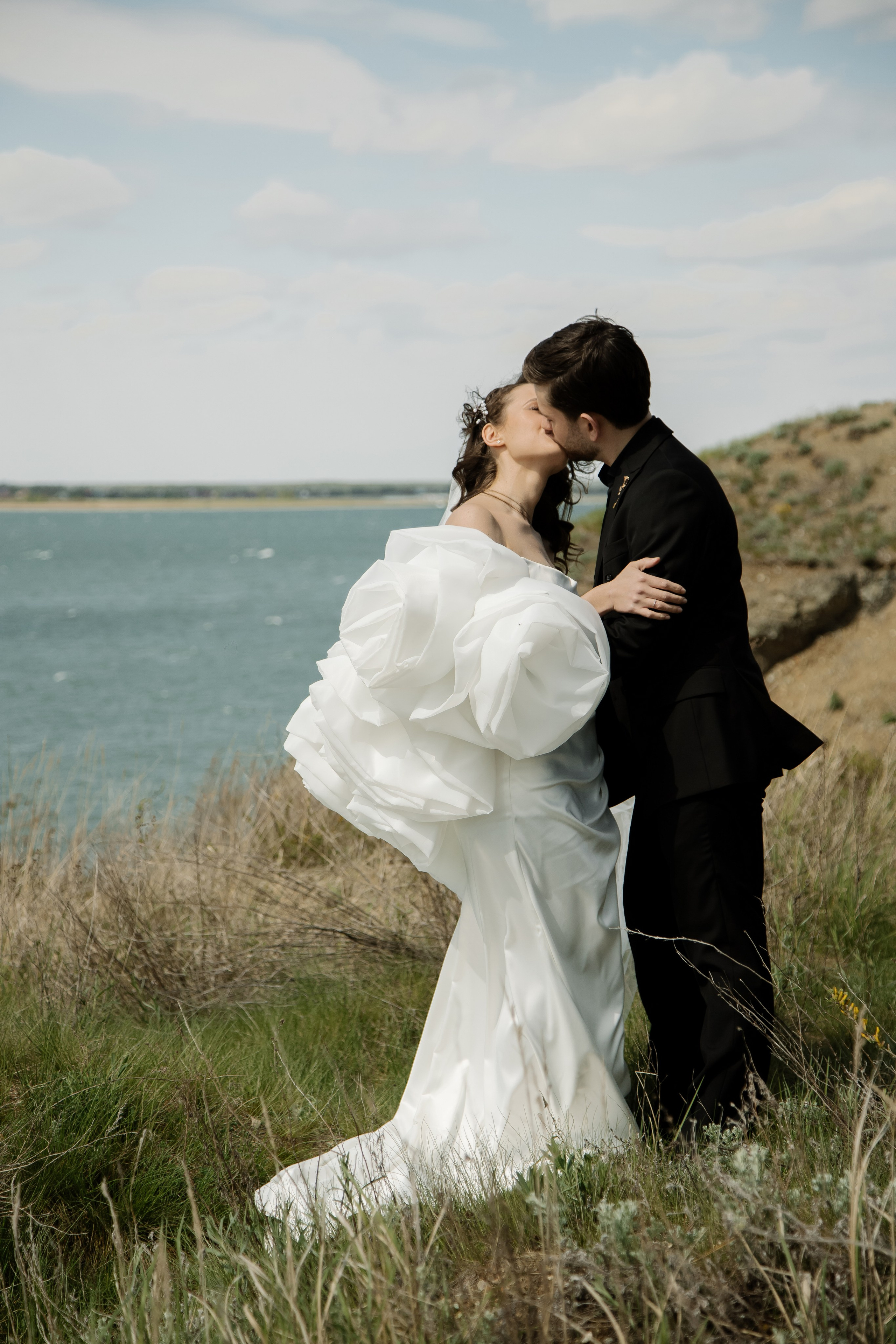 Земля смеётся цветами. Свадебный фотограф Челябинск Полина Чеботарь