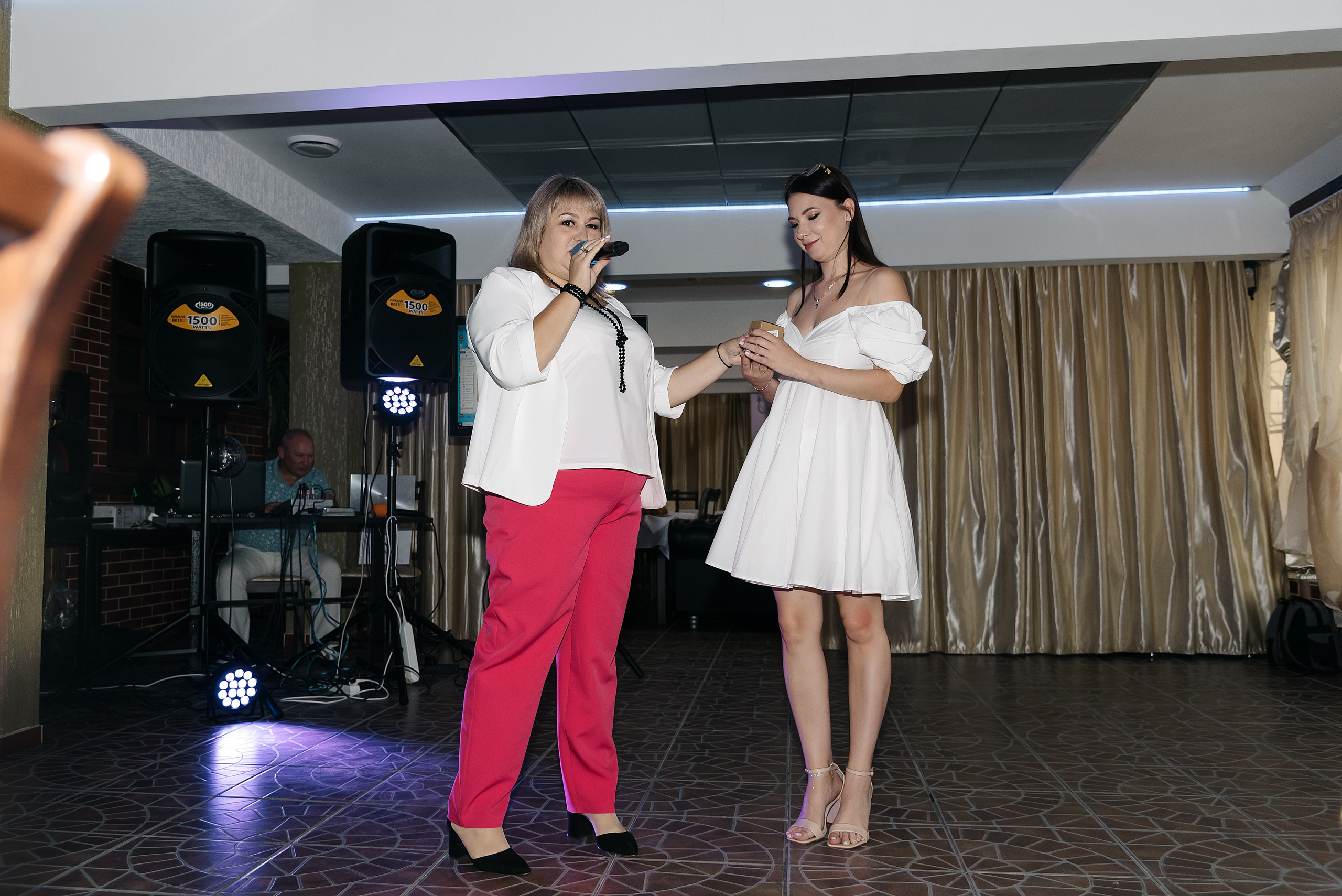 Роман и Карина. Фотограф Волжский Екатерина Егорова