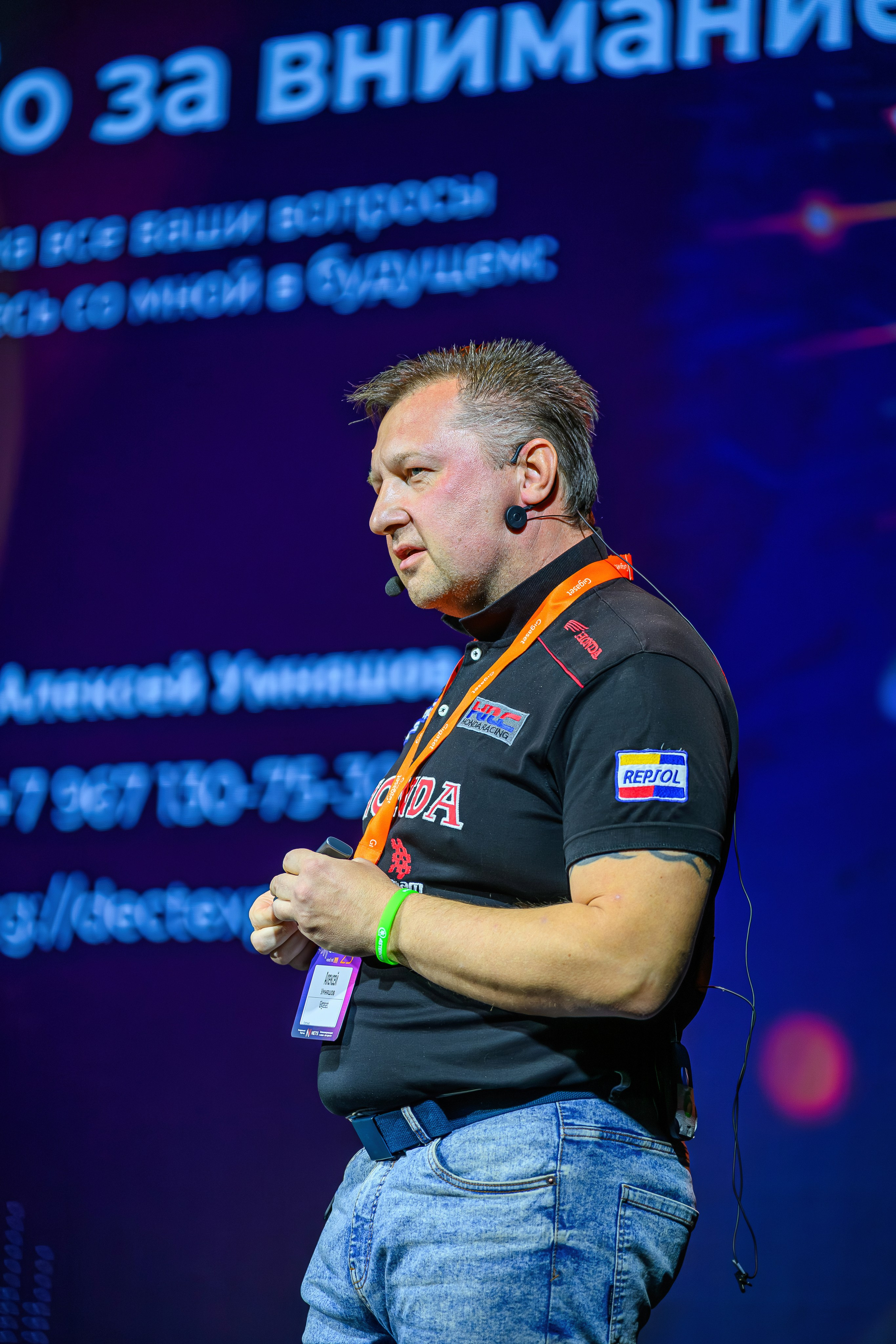 Репортажный фотограф на Конференцию  г.Москва,. Интерьерный & Репортажный фотограф Озеров Денис, г. Москва