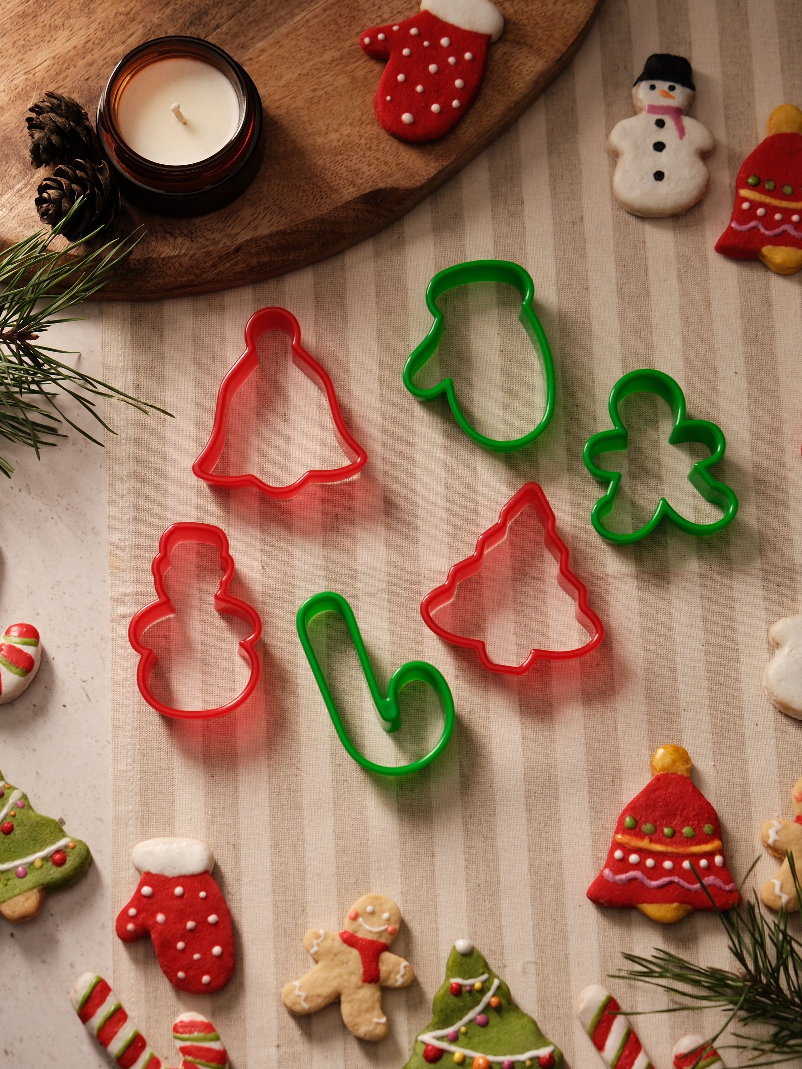 Формы для печенья. Предметный фотограф, инфографика и видео в Санкт-Петербурге