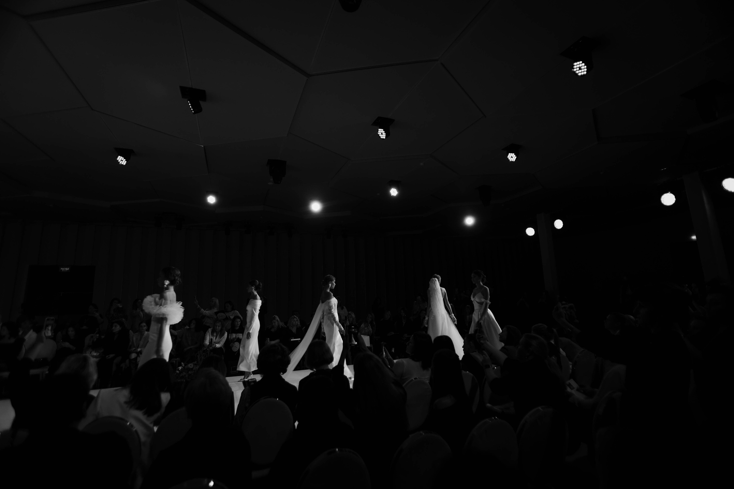 Свадебный показ Модного дома Tatiana Kaplun 2022. Свадебный фотограф FOTOKEYT