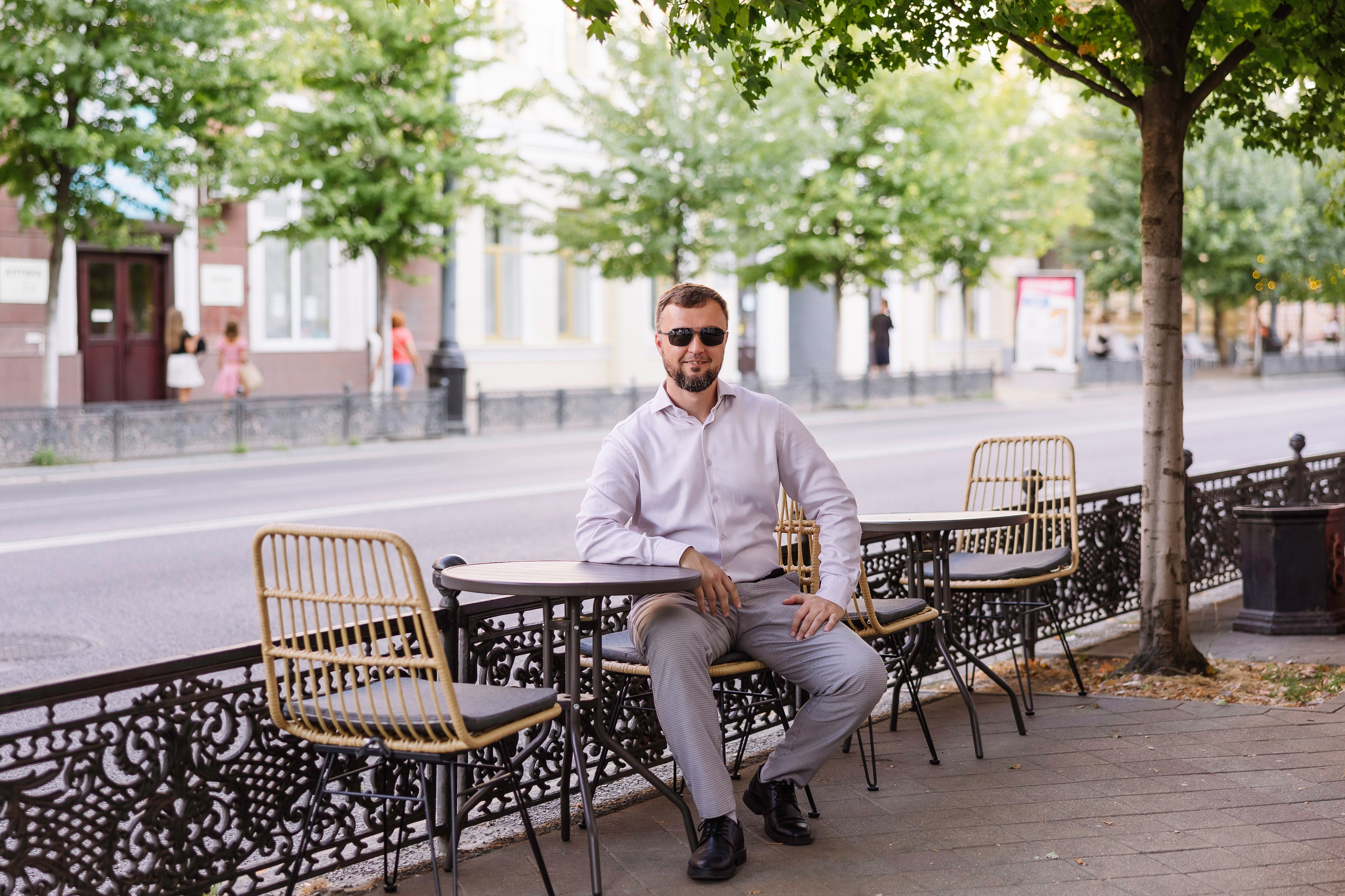 Мужская фотосессия в Краснодаре на улице Красной