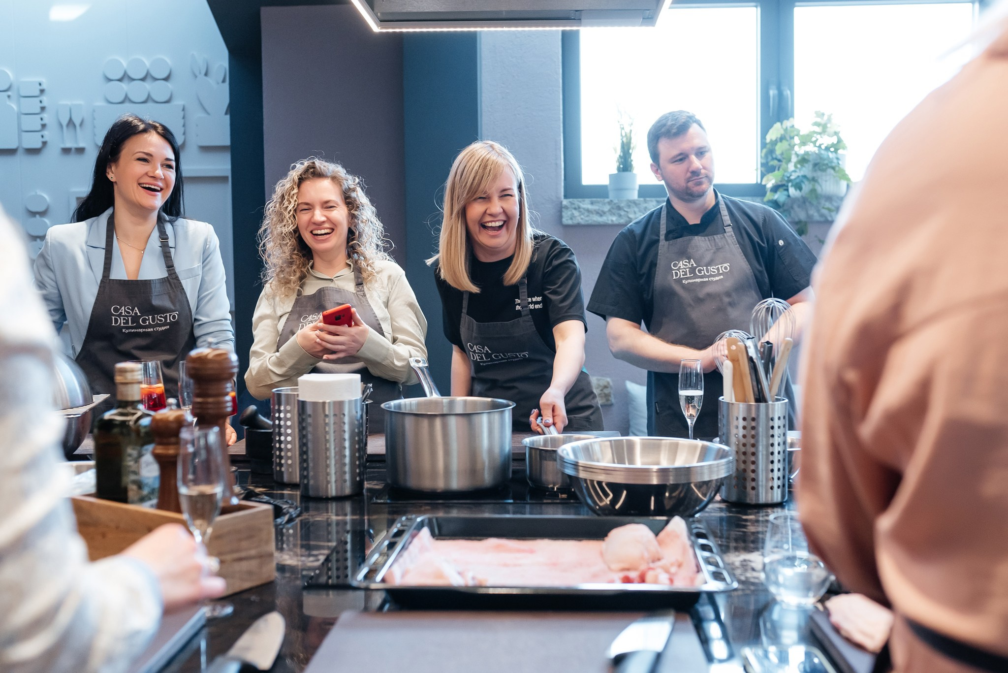 День рождение на кухне. Свадебный и семейный фотограф из Санкт-Петербурга Климов Анатолий