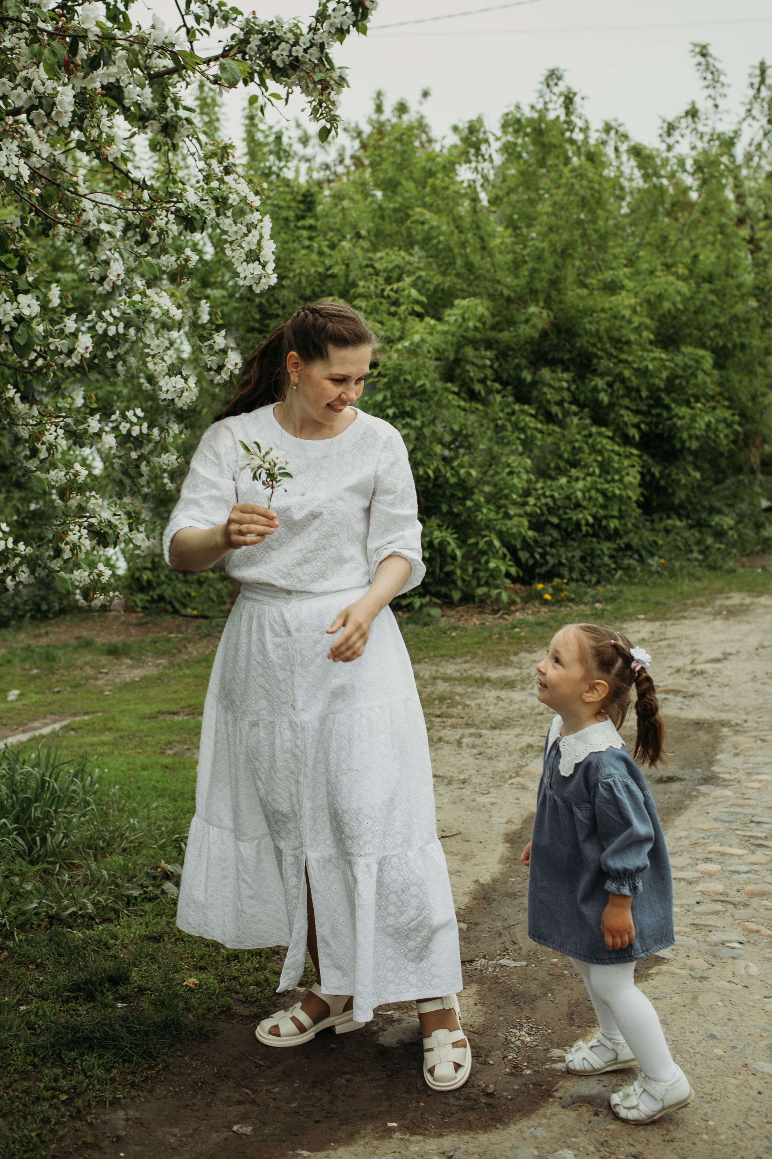 Амина, Малик, Юля, Сахиб. Семейный фотограф Томск
