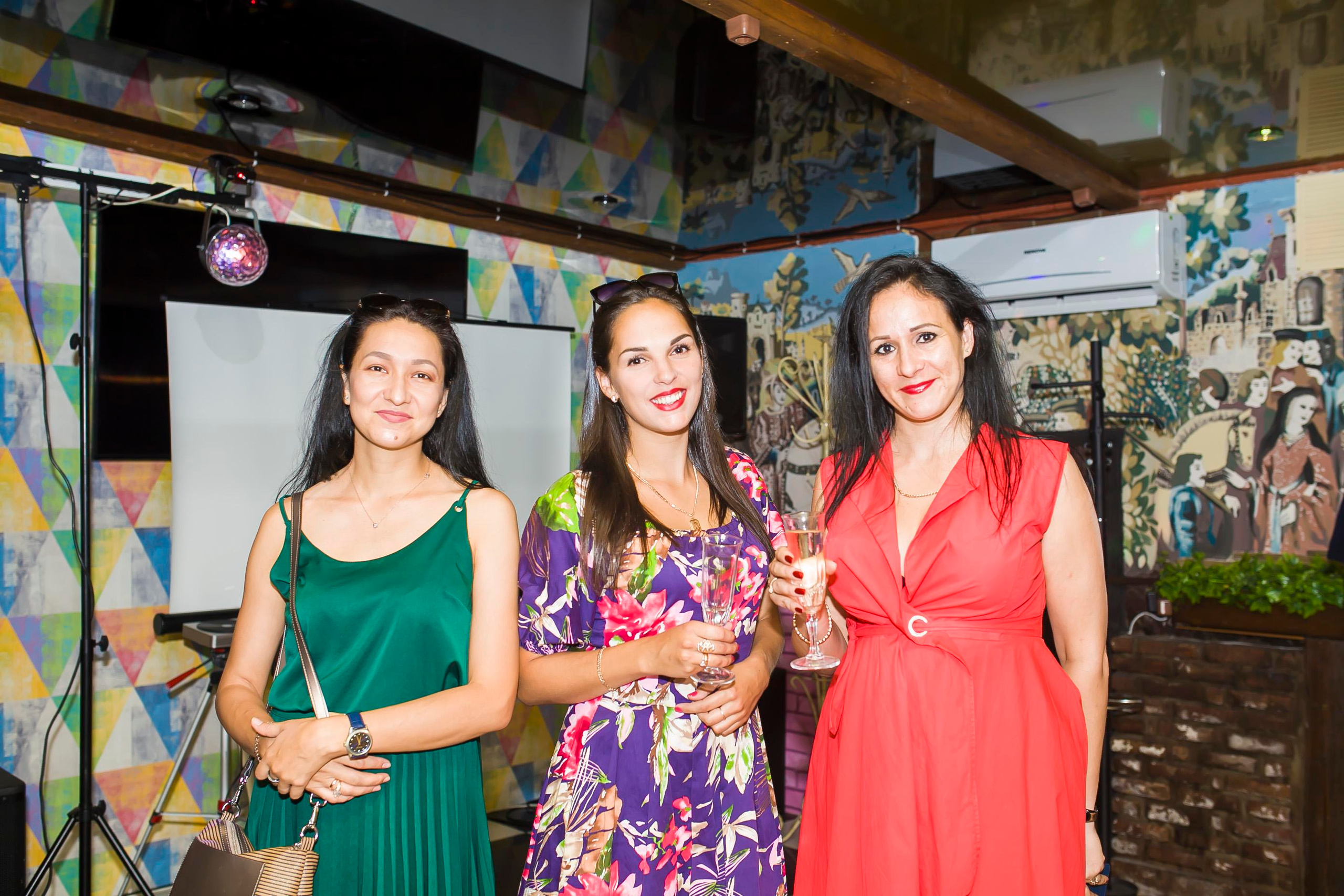 Юбилей Ивана. Дизайн интерьера Керчь, дизайнер интерьера Еремина Мария Керчь, Симфер