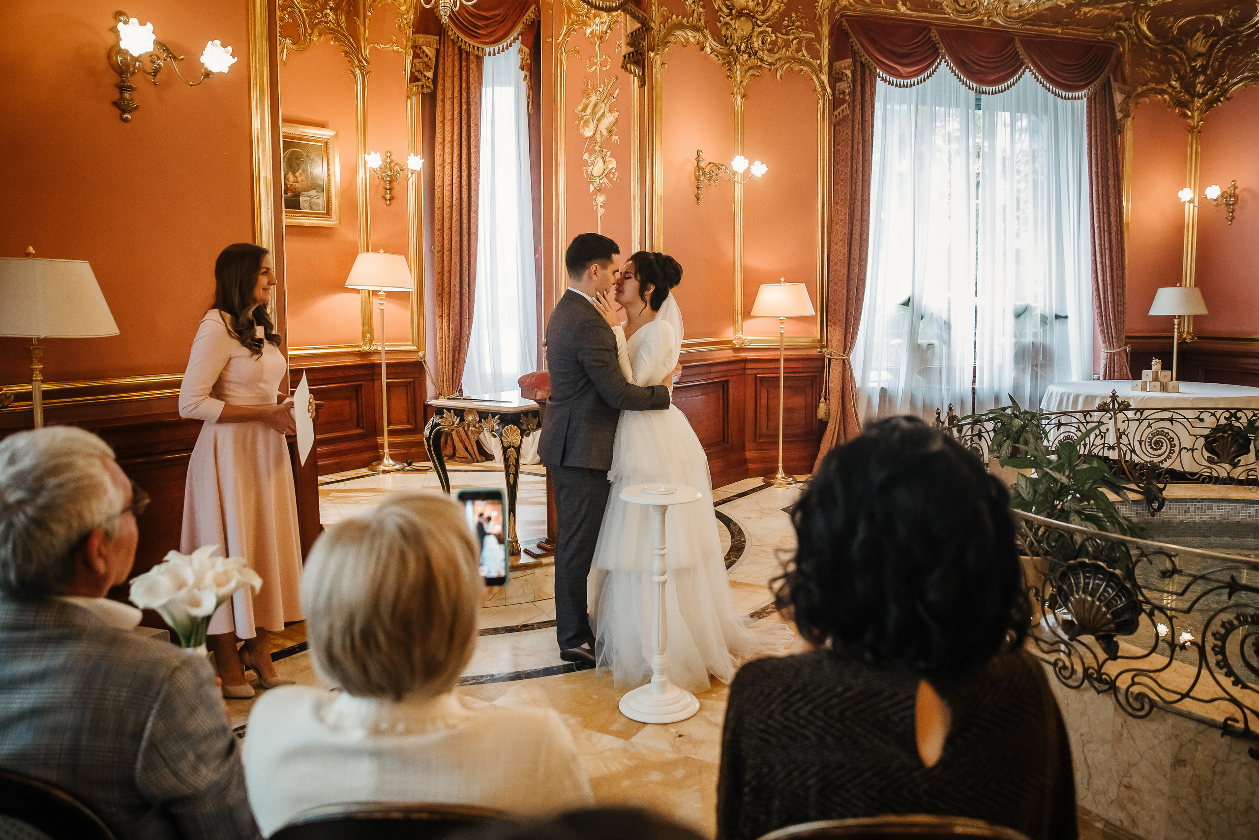 Регистрация в Савой. Свадебный фотограф в Москве Михайлина Настя