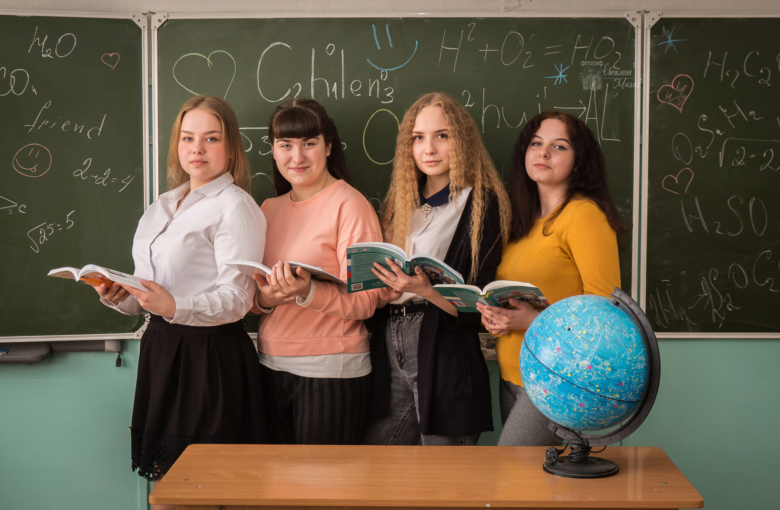 Школа № 25 9"Б». Фотосъемка в детском саду и школе. Фотоальбомы и фотокниги ВЫПУСКНИК