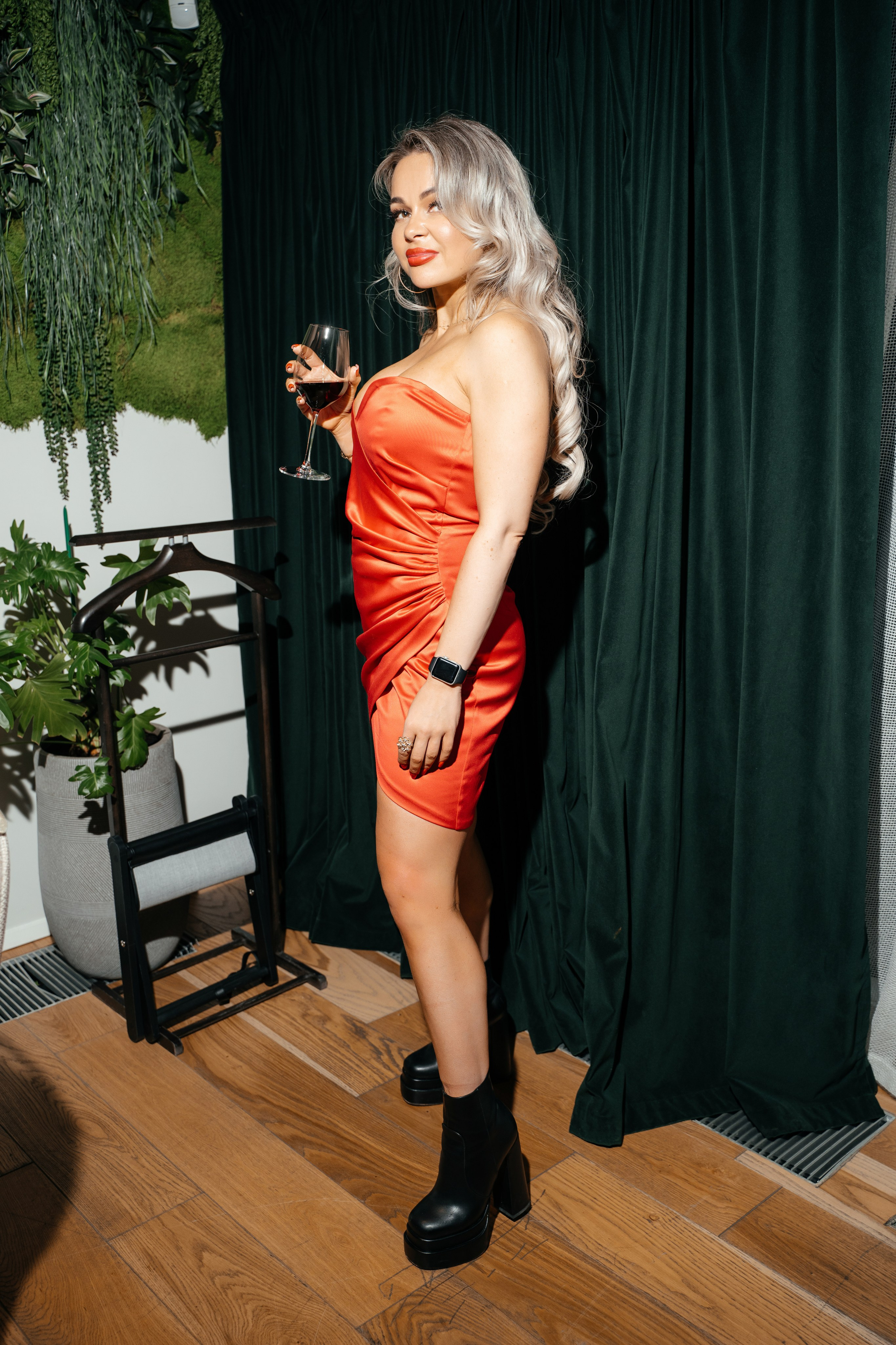 8 марта (пятница). BENUAR Restaurant