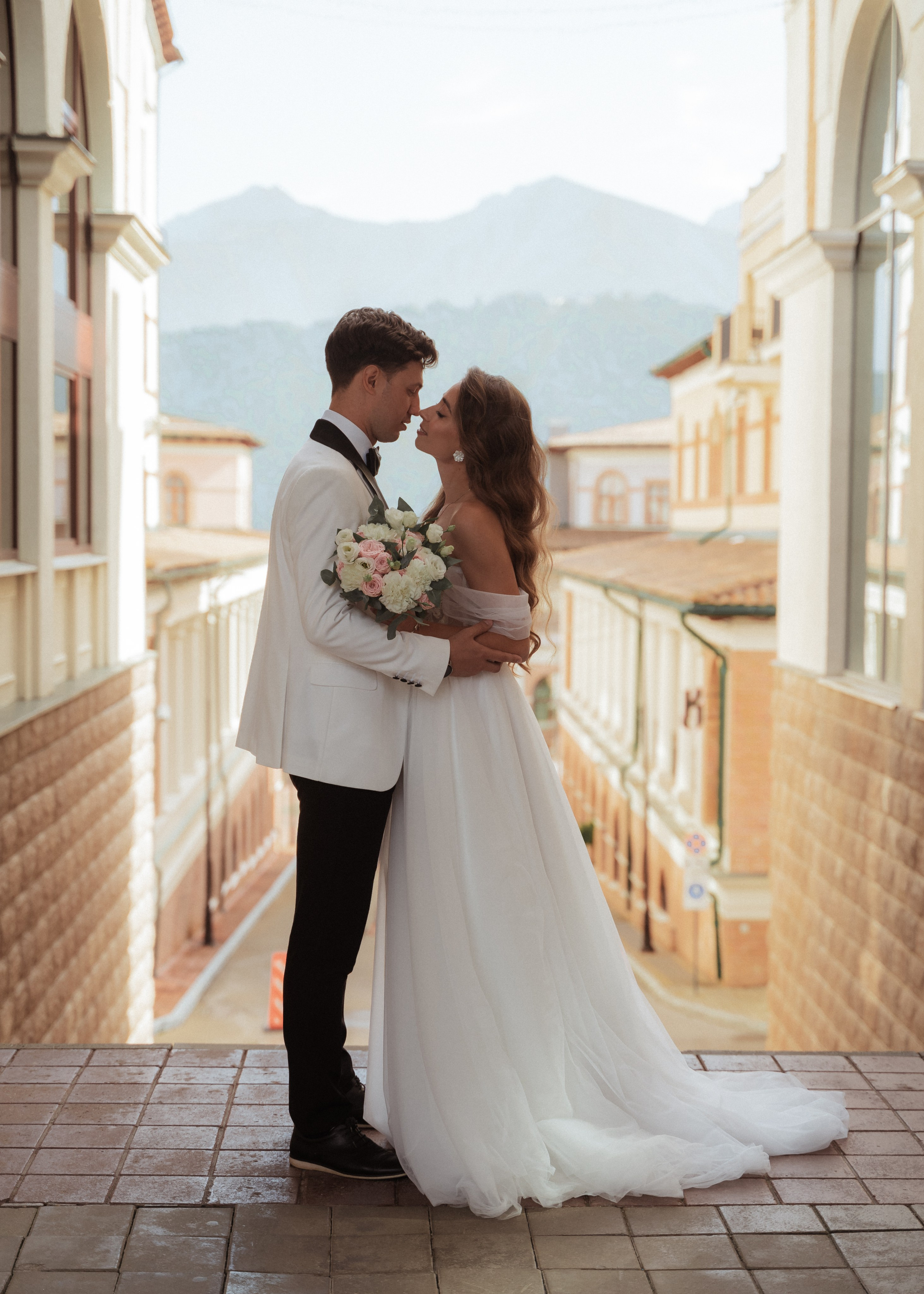 Свадебная фотосессия в Красной Поляне. Фотограф на Пхукете Максим