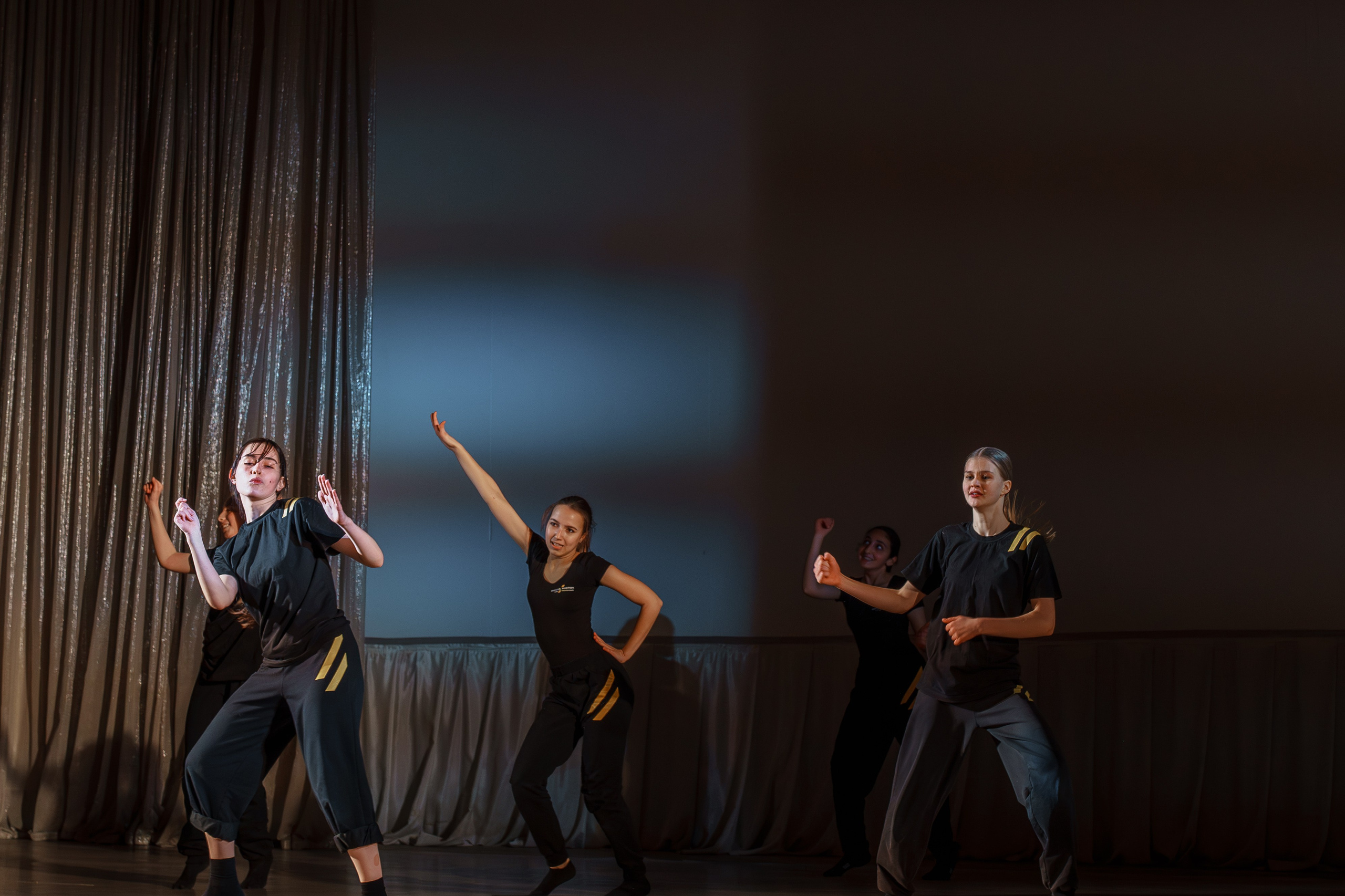 Танцевальный конкурс, репортаж. Фотограф видеограф Геннадий Янбаев в Сочи, Краснодаре