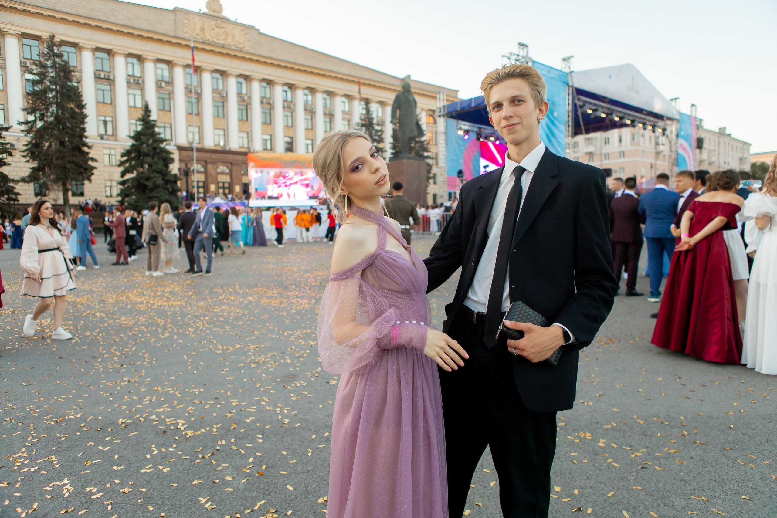Выпускной Гимназия 12 2024 г. Свадебный и портретный Фотограф в Липецке Дмитрий Котюков