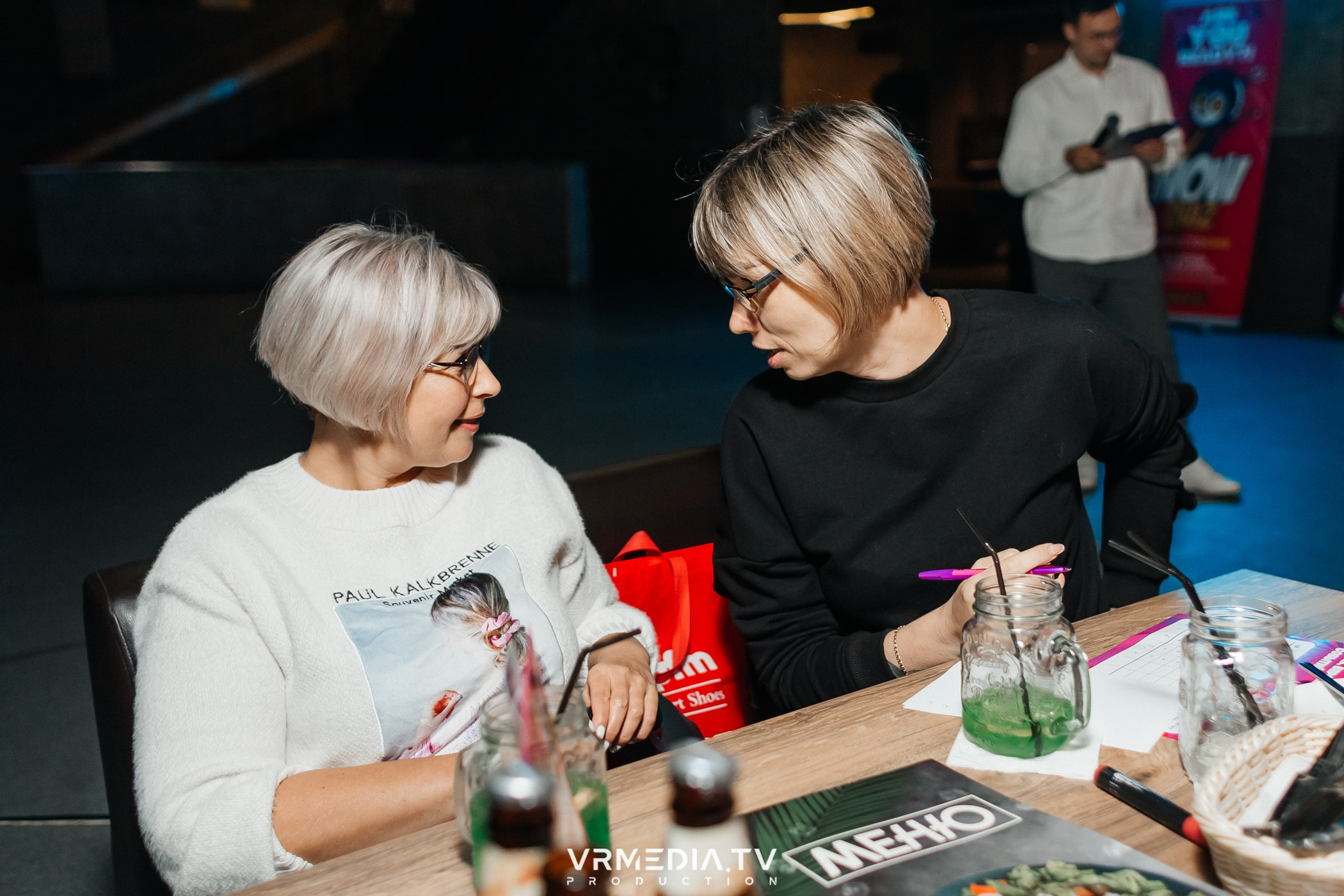 WoW QuiZ в баре «Друзья»