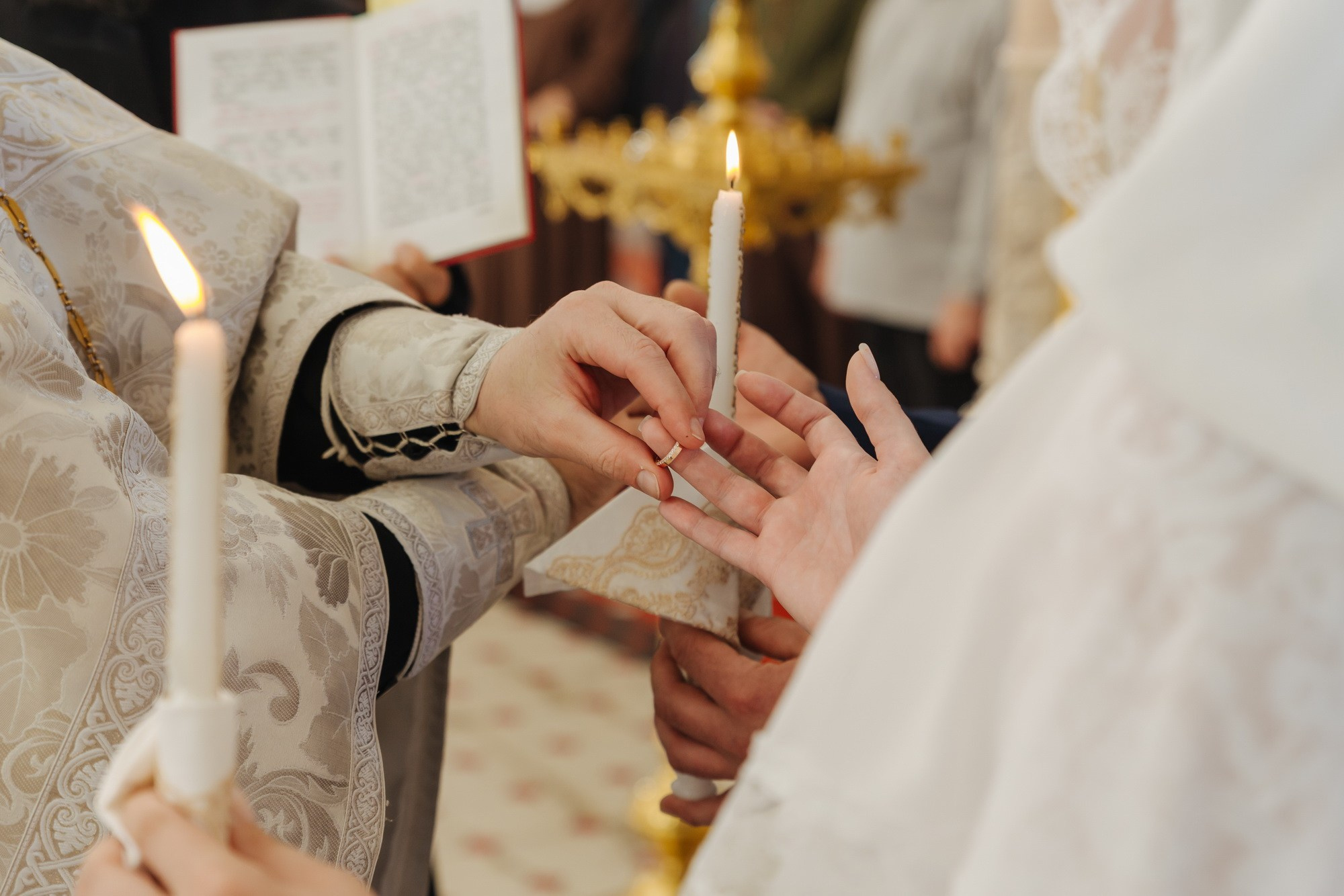 Венчание, церковь Преображения Господня в Лигово. Фотограф крещение венчание в Петербурге! Помогает подобрать храм и посоветовал душевного батюшку в СПб