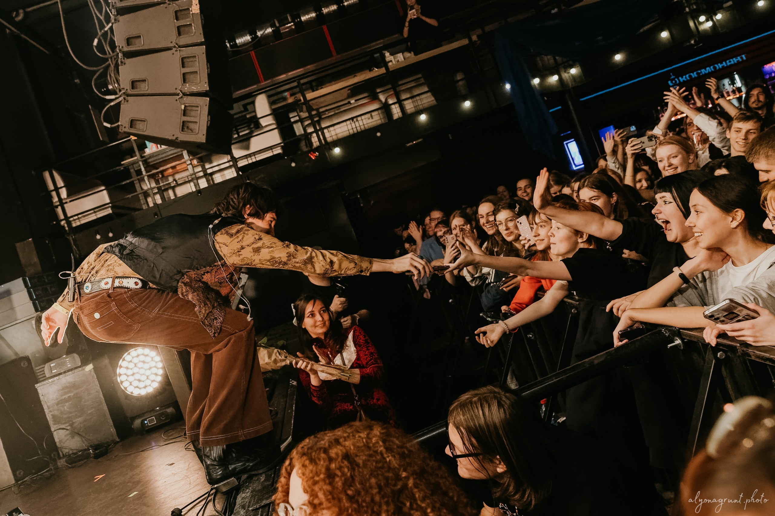 Сова, фоторепортаж, СПб, Космонавт, 18.12.2025. Алена Адрианова: фотограф в Санкт-Петербурге