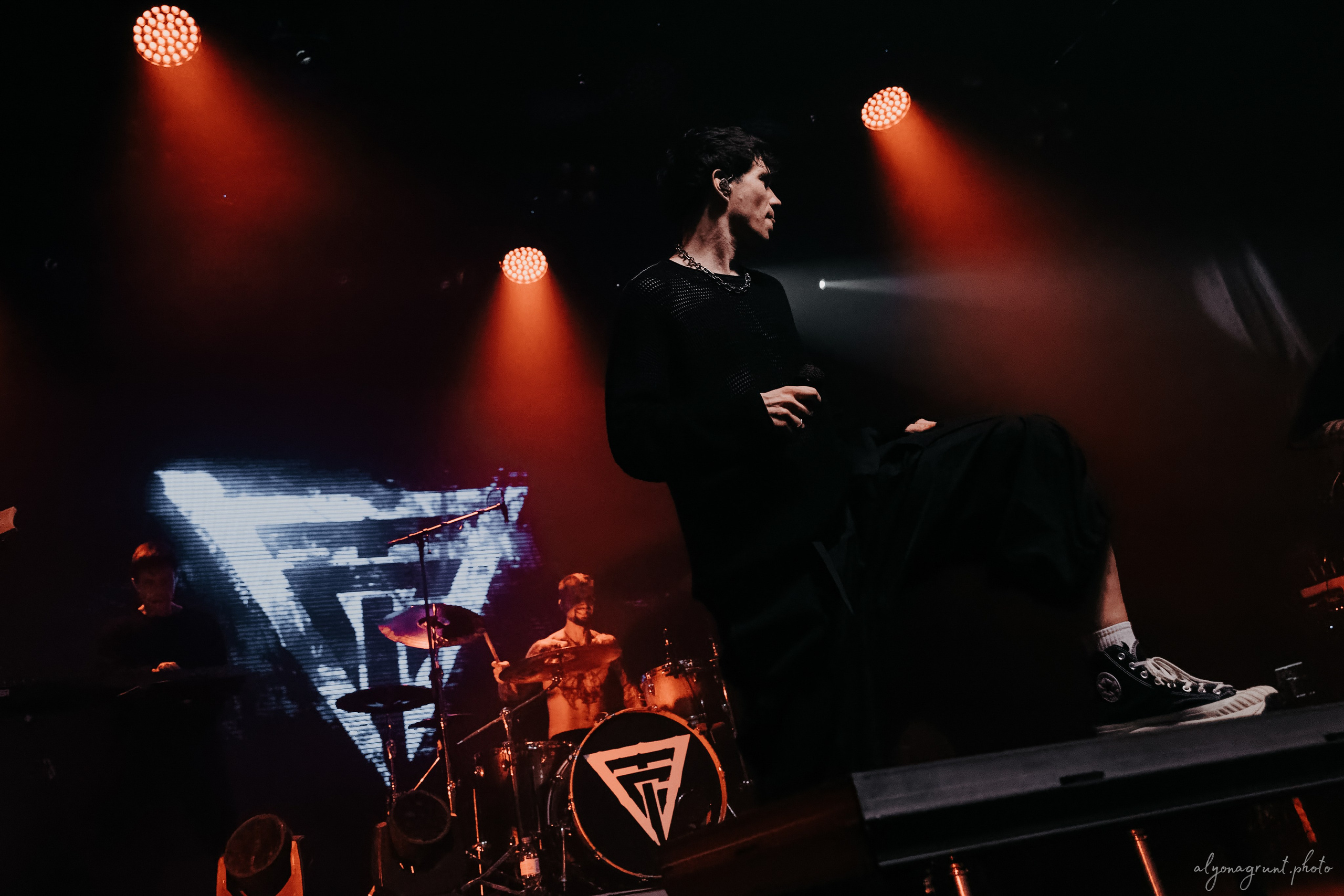 Таймсквер, фоторепортаж, СПБ, Космонавт, 14.11.2025. Алена Адрианова: фотограф в Санкт-Петербурге