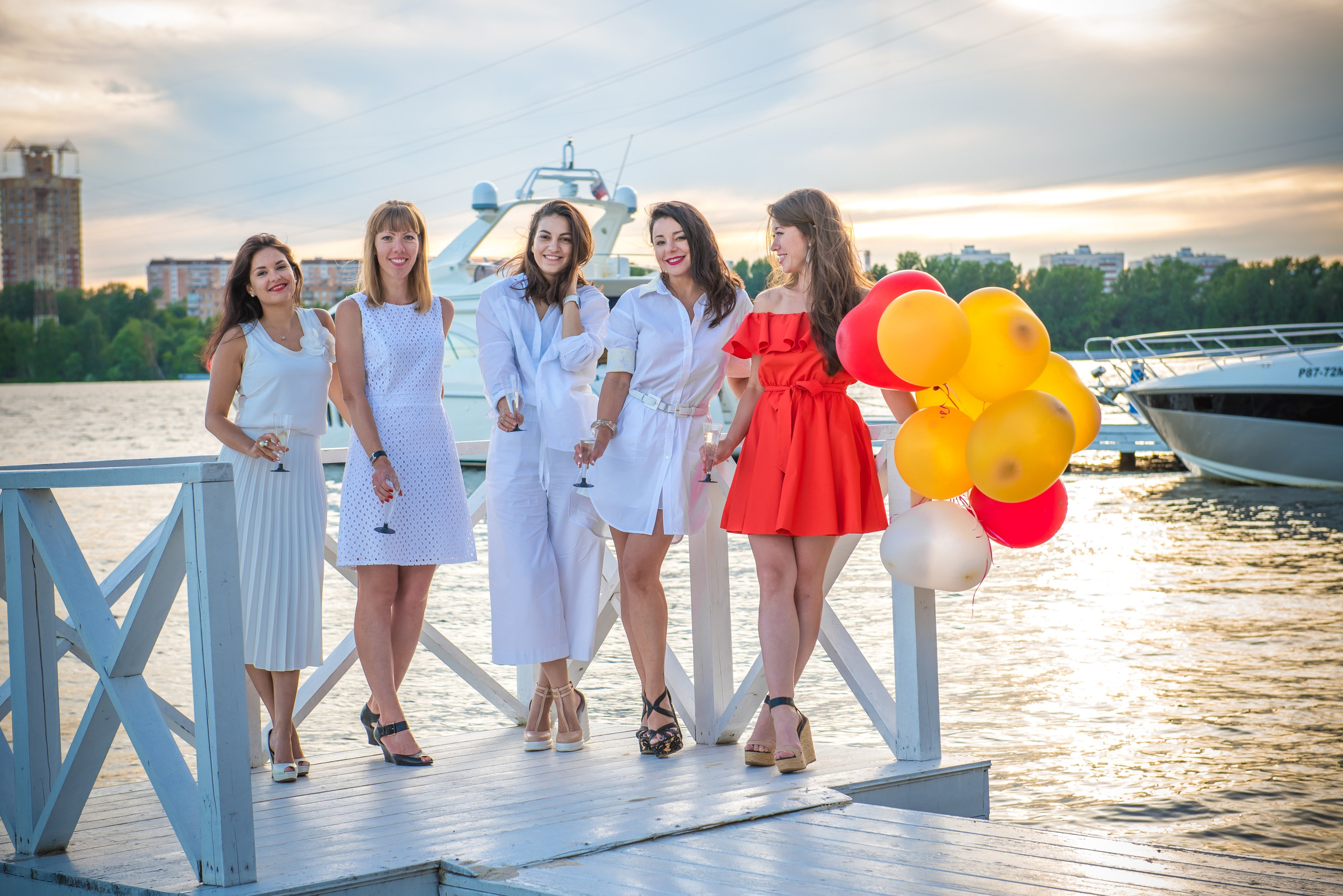 Девичник. Фотограф LANA STIL. Семейный, репортажный фотограф, студия. Женский, мужской портрет. Фотографирую территориально в г. Королев, Москва, МО