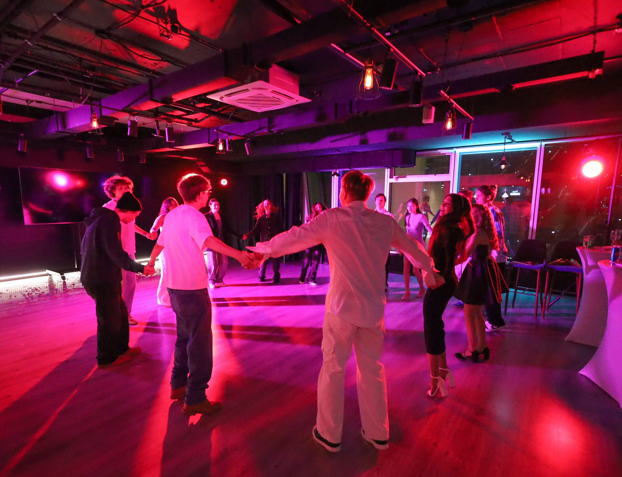 ДЕНЬ РОЖДЕНИЯ БЛИЗНЕЦОВ КАТИ И ДАНИЛЫ. Фотограф мероприятий Ирина Каширина