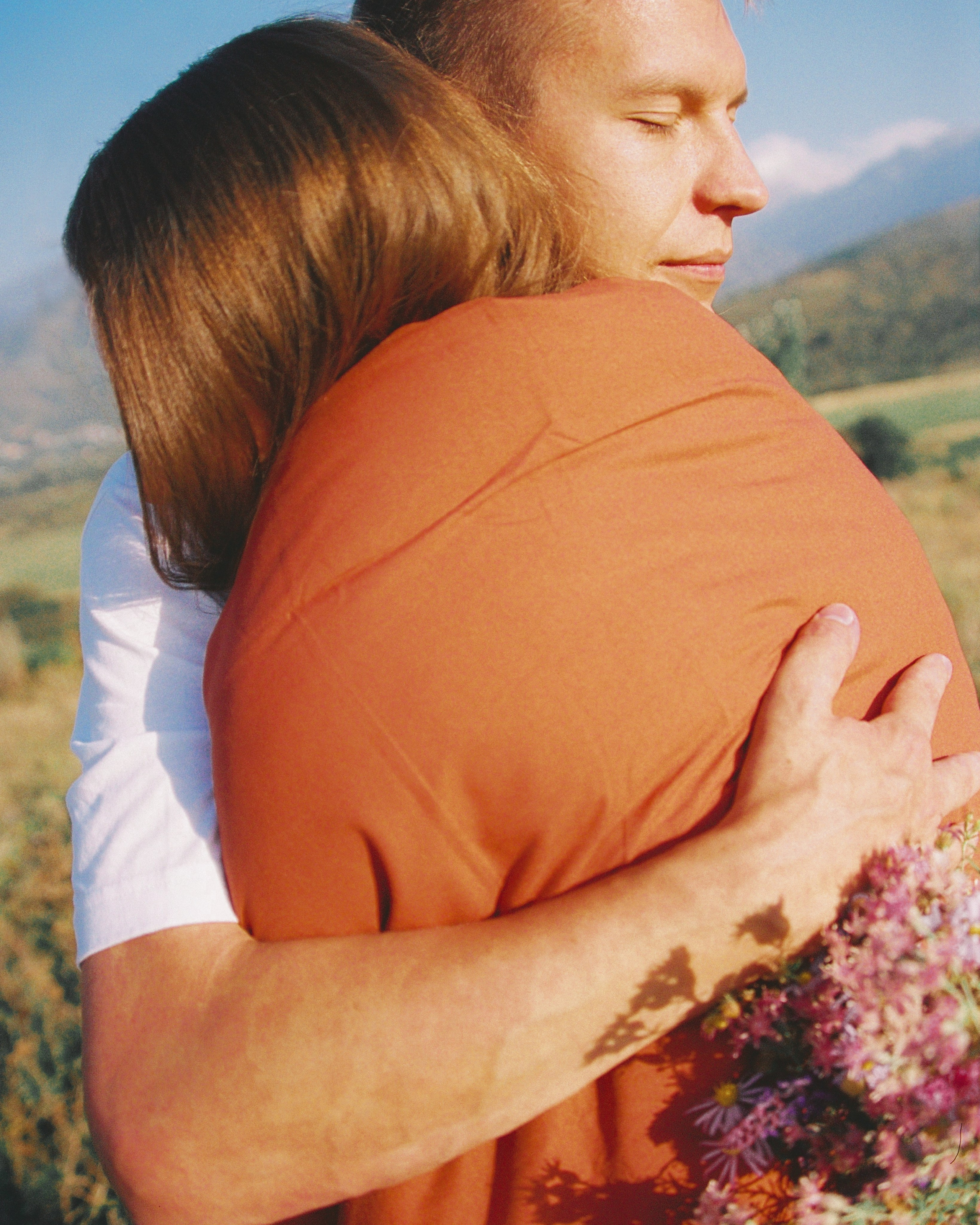 СЕГОДНЯ БУРИ НЕЖНЫ. Главная