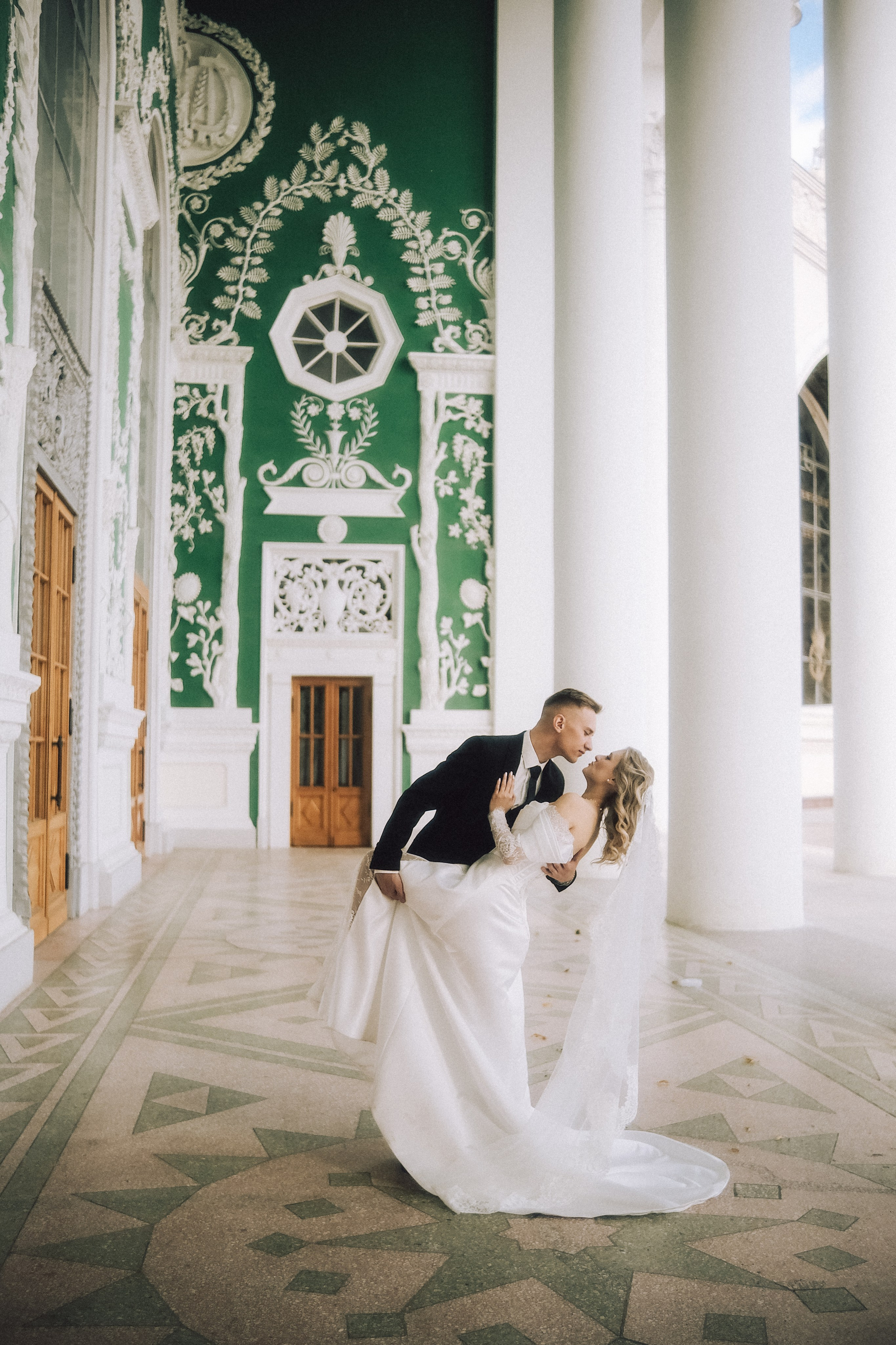 Полина & Илья. МСК ЗАГС ВДНХ. Phdkvmr.ru