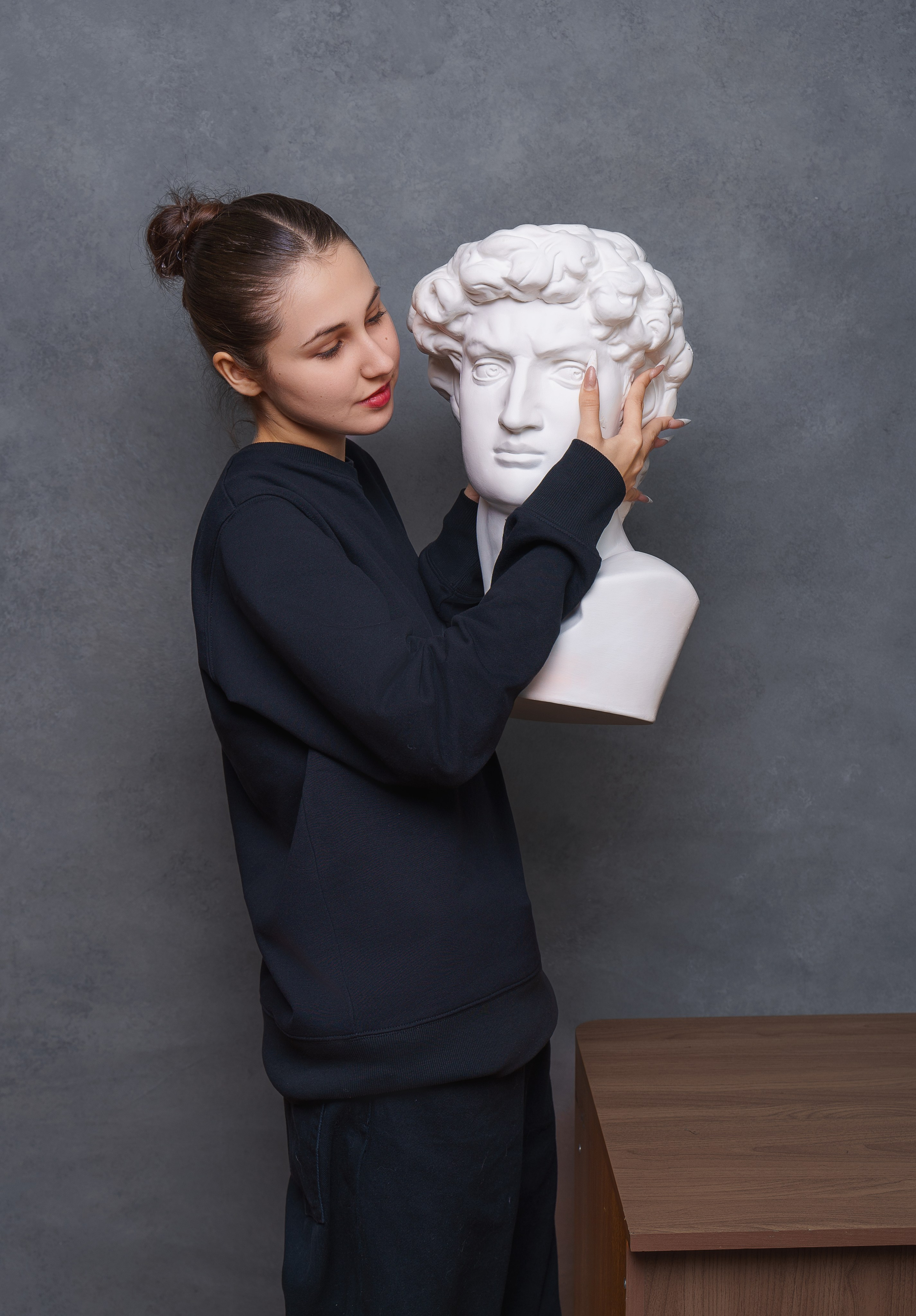 Дизайн «Буквы». Стильные выпускные альбомы и индивидуальные фотосессии в Таганроге