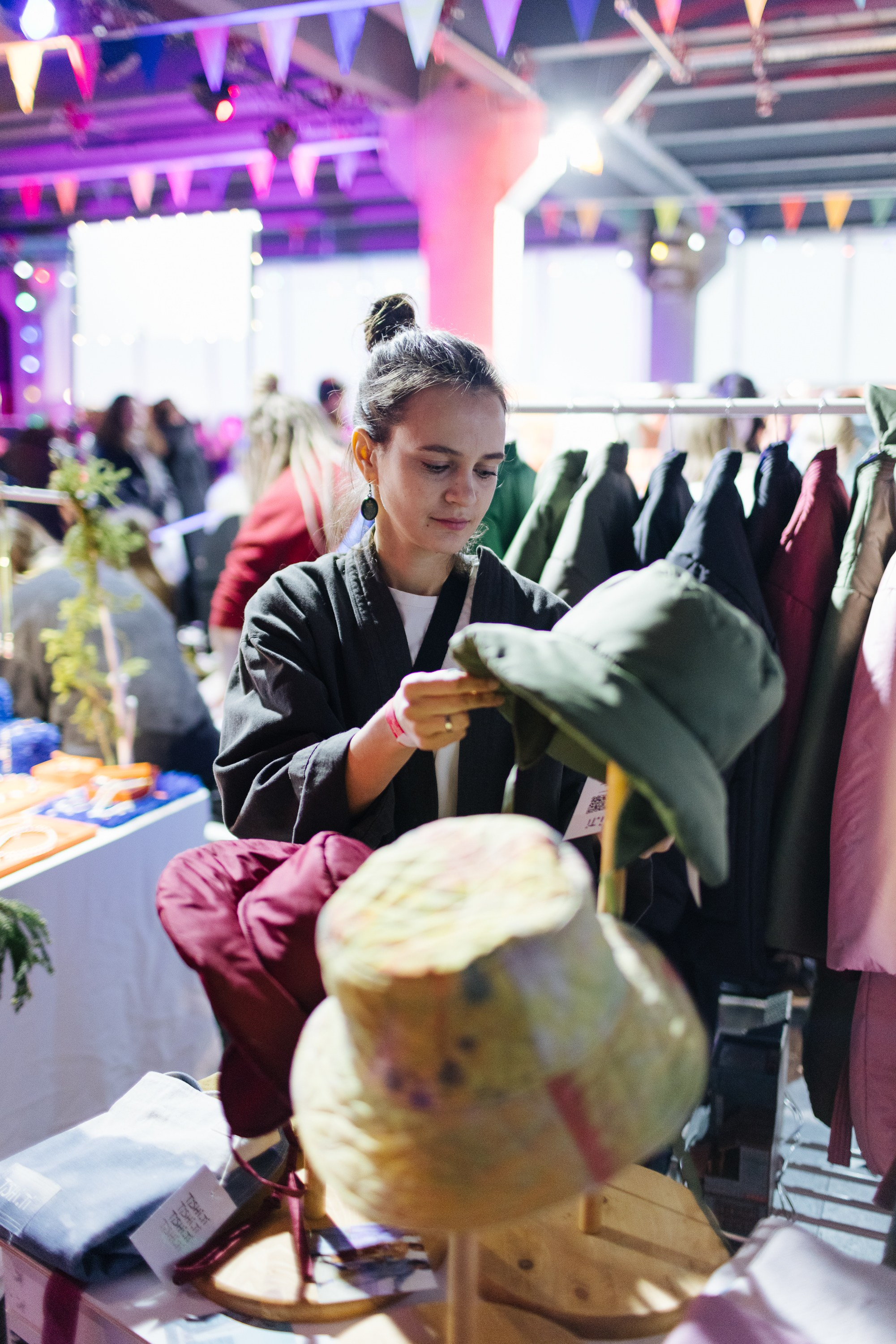 24–25 декабря 2022 в пространстве ПОЛЕ / День 1. Фотоотчеты «Ламбада-маркета»