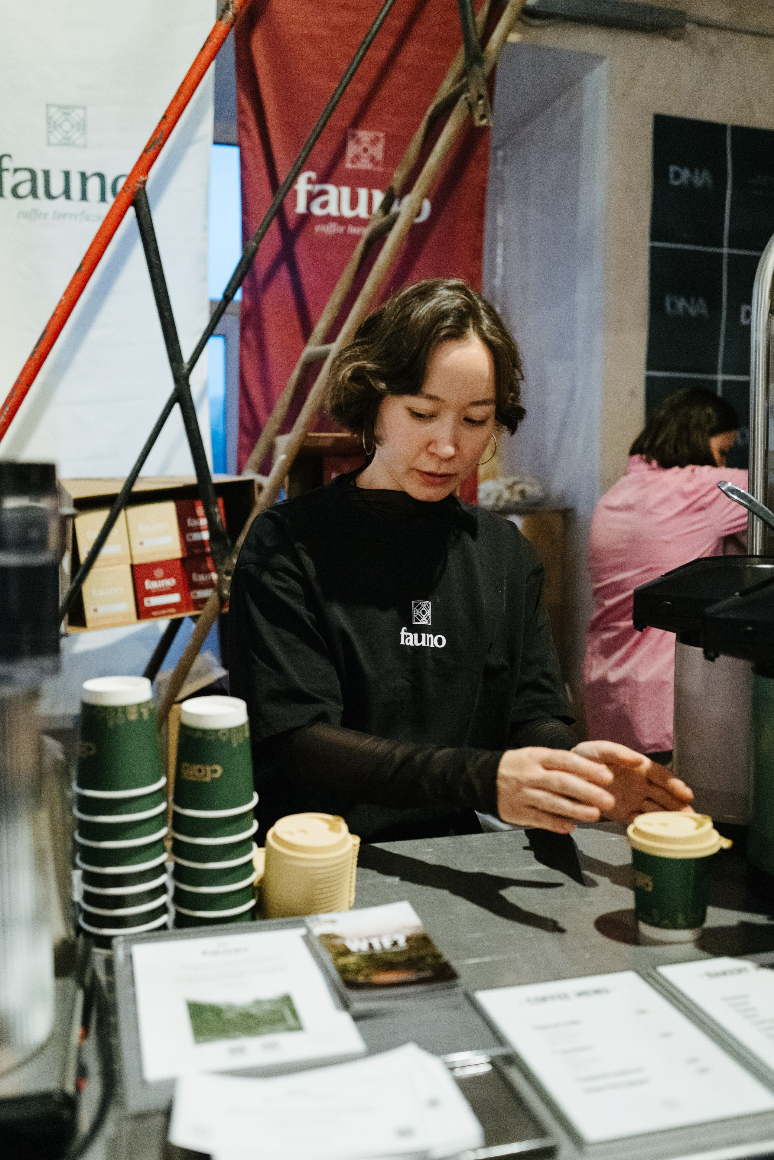 16 ноября 2024 в пространстве «Кристалл» / фото Валерий Белобеев. Фотоотчеты «Ламбада-маркета»