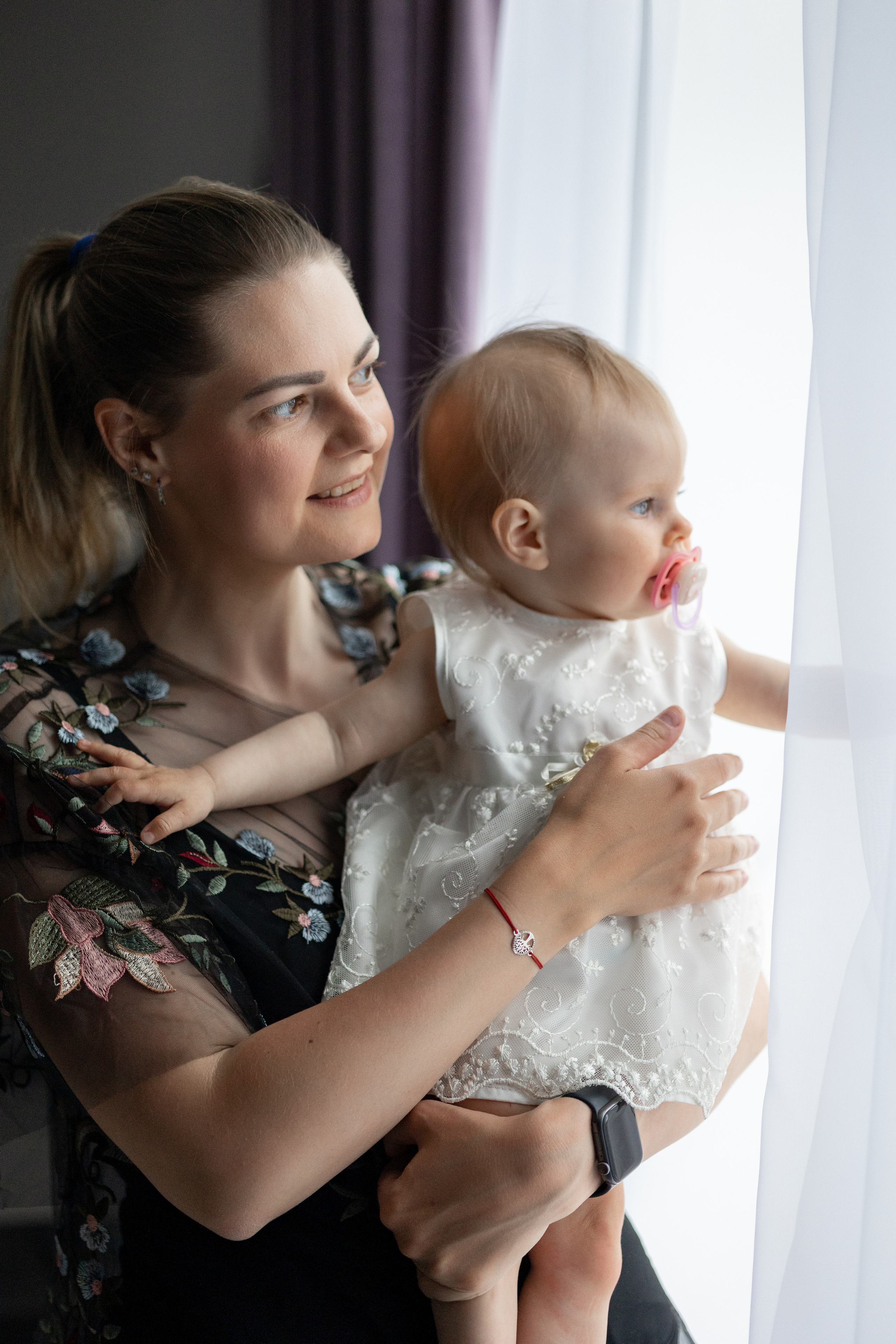 Фотосессия материнства. Лиза и Алиса