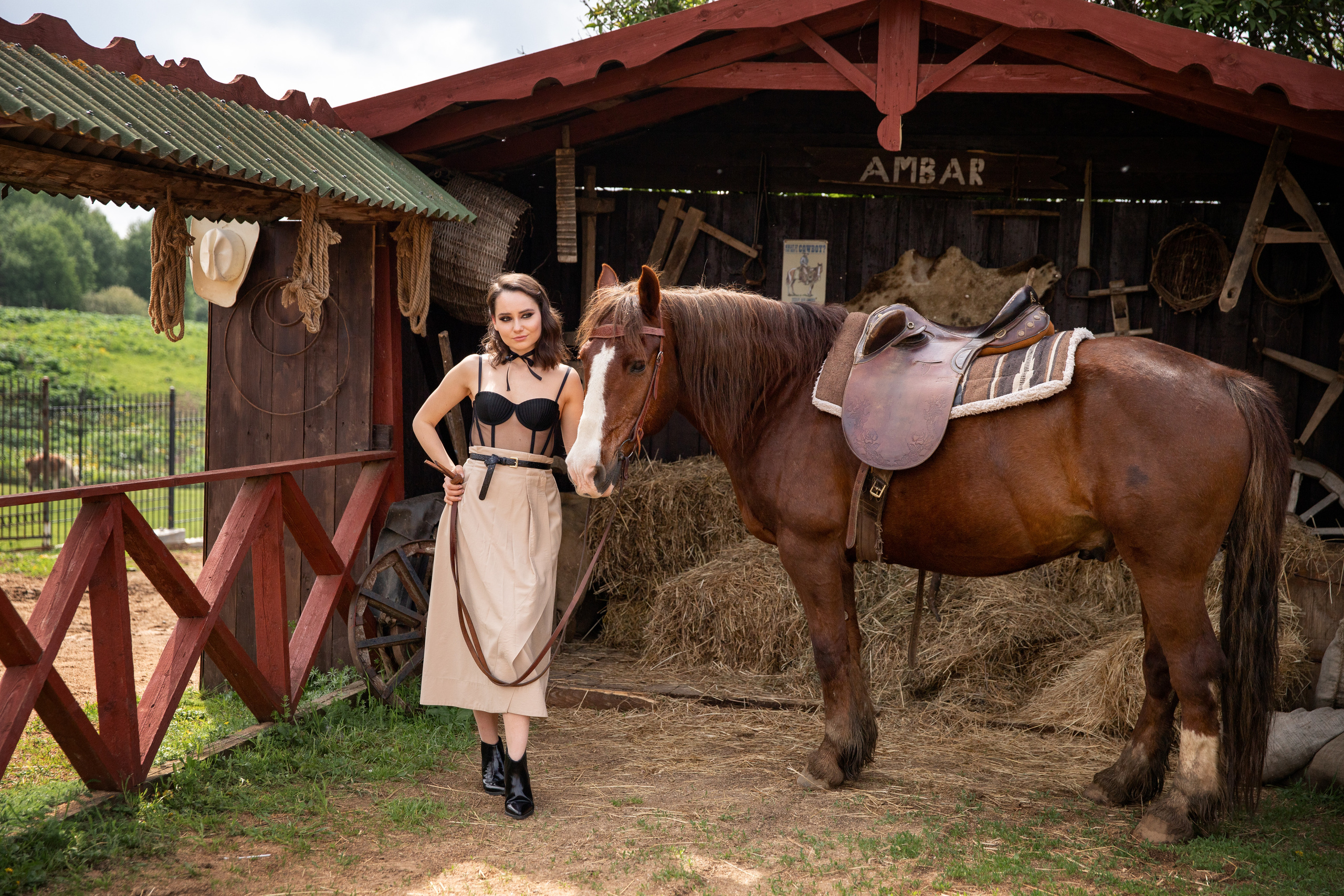 Стилизованная фотосессия на Ранчо «Аванпост»