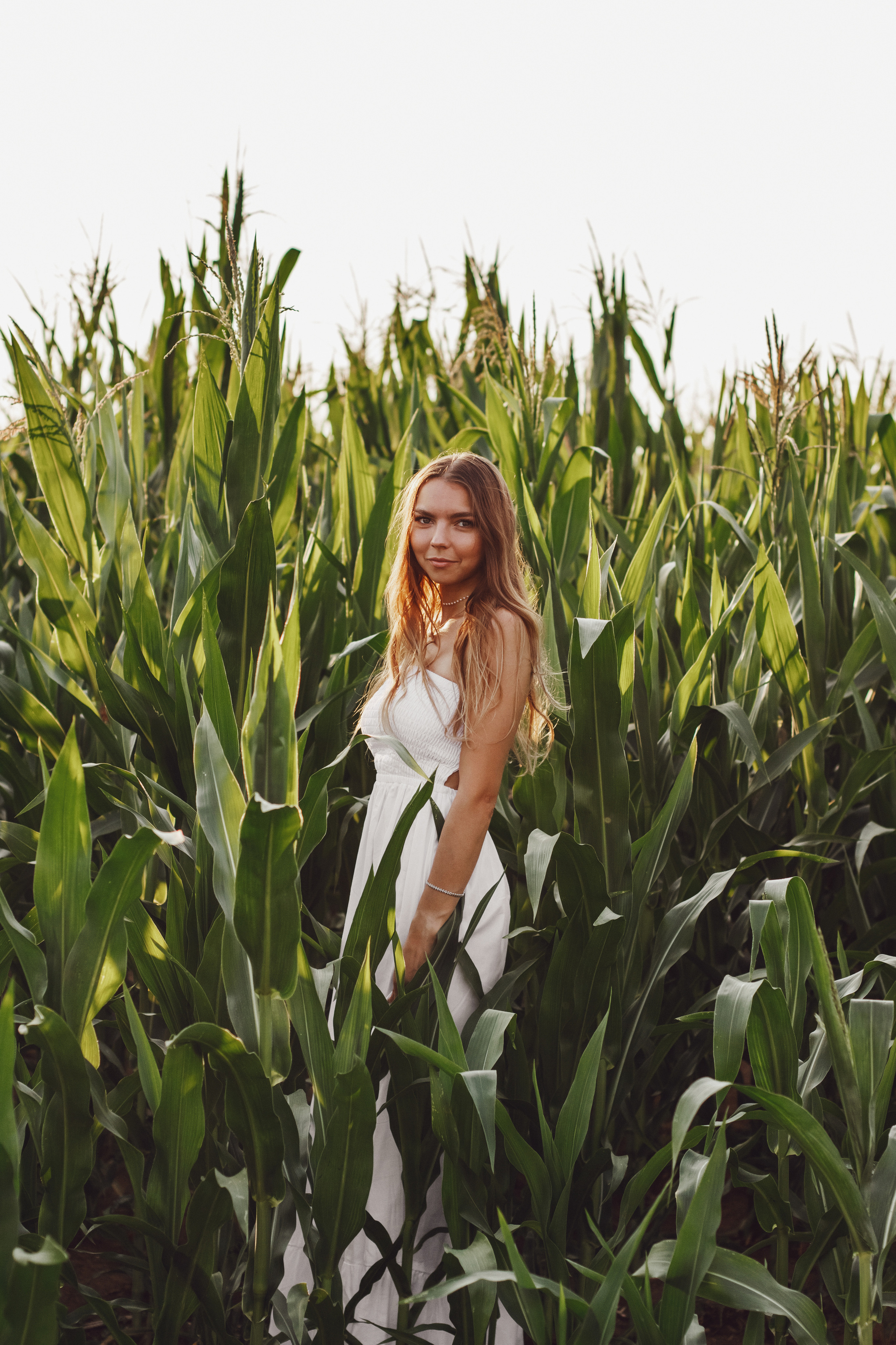 Фотосессия в кукурузном поле. Контентный фотограф в Перми Натали Кытманова