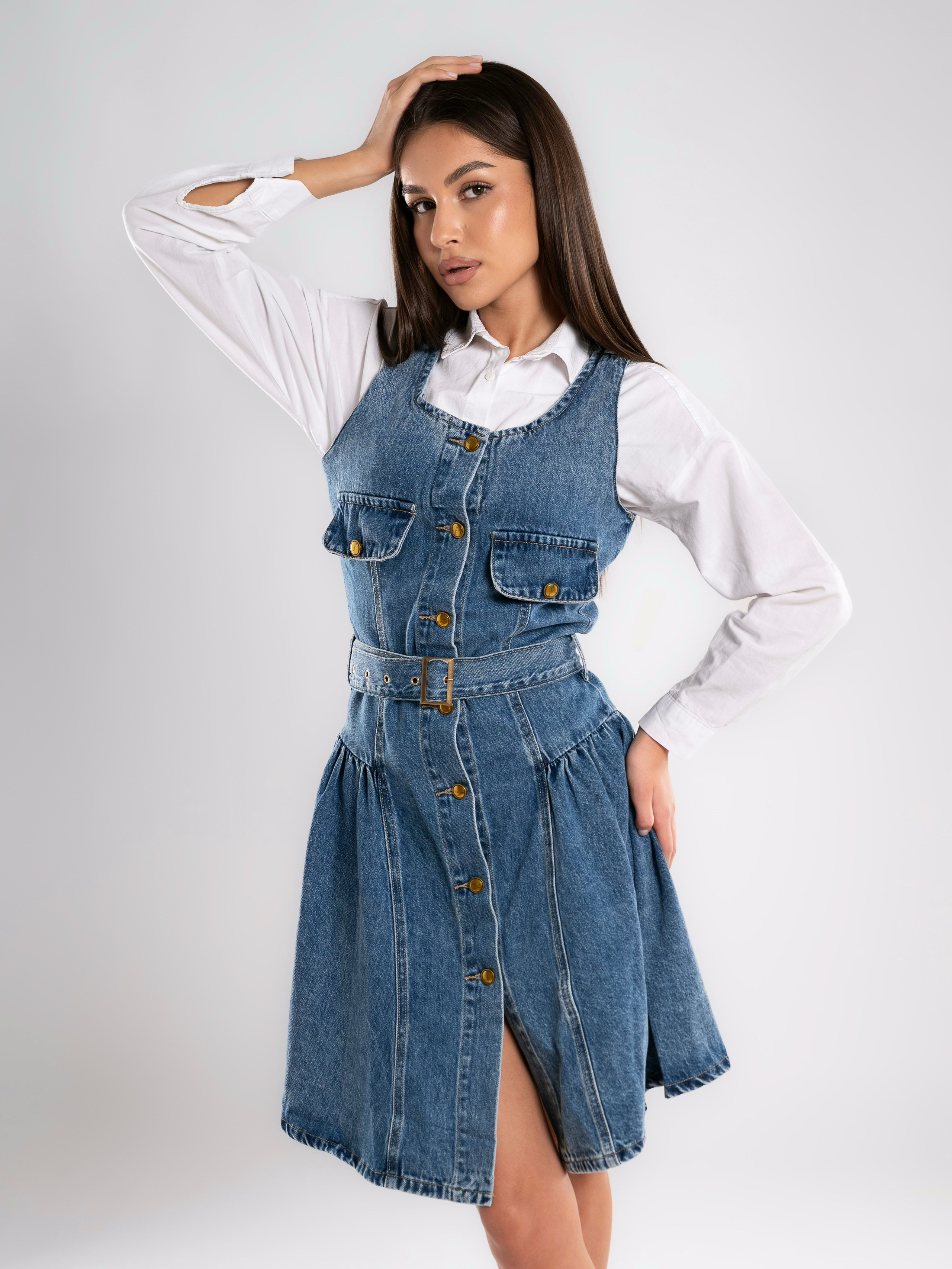 Джинсовый сарафан на 2х моделях. Предметный фотограф, фото для маркетплейсов Пятигорск, КМВ