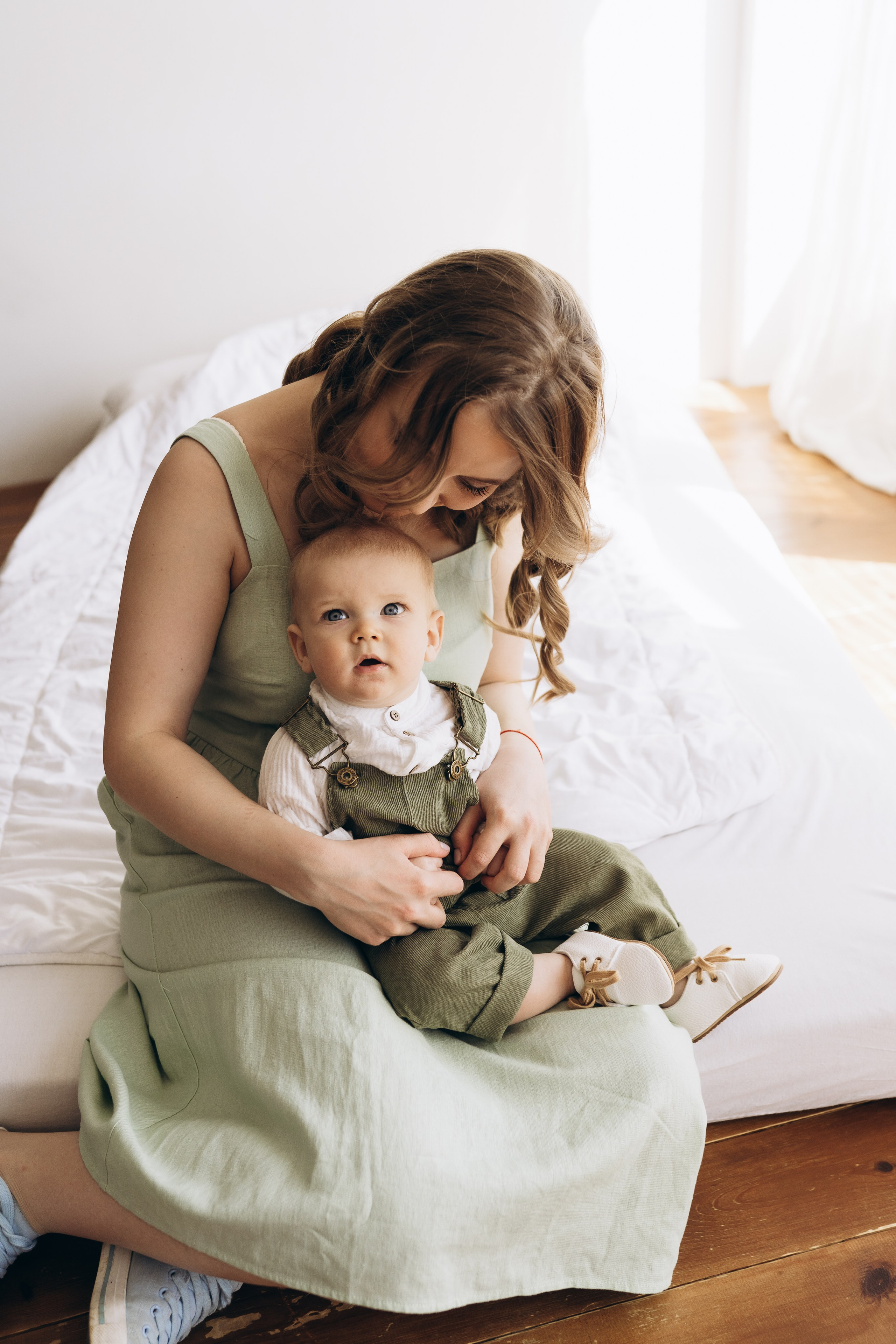 Семейная фотосессия в студии в Москве, семейный фотограф Анна Полушина. Свадебный фотограф в Москве Анна Полушина